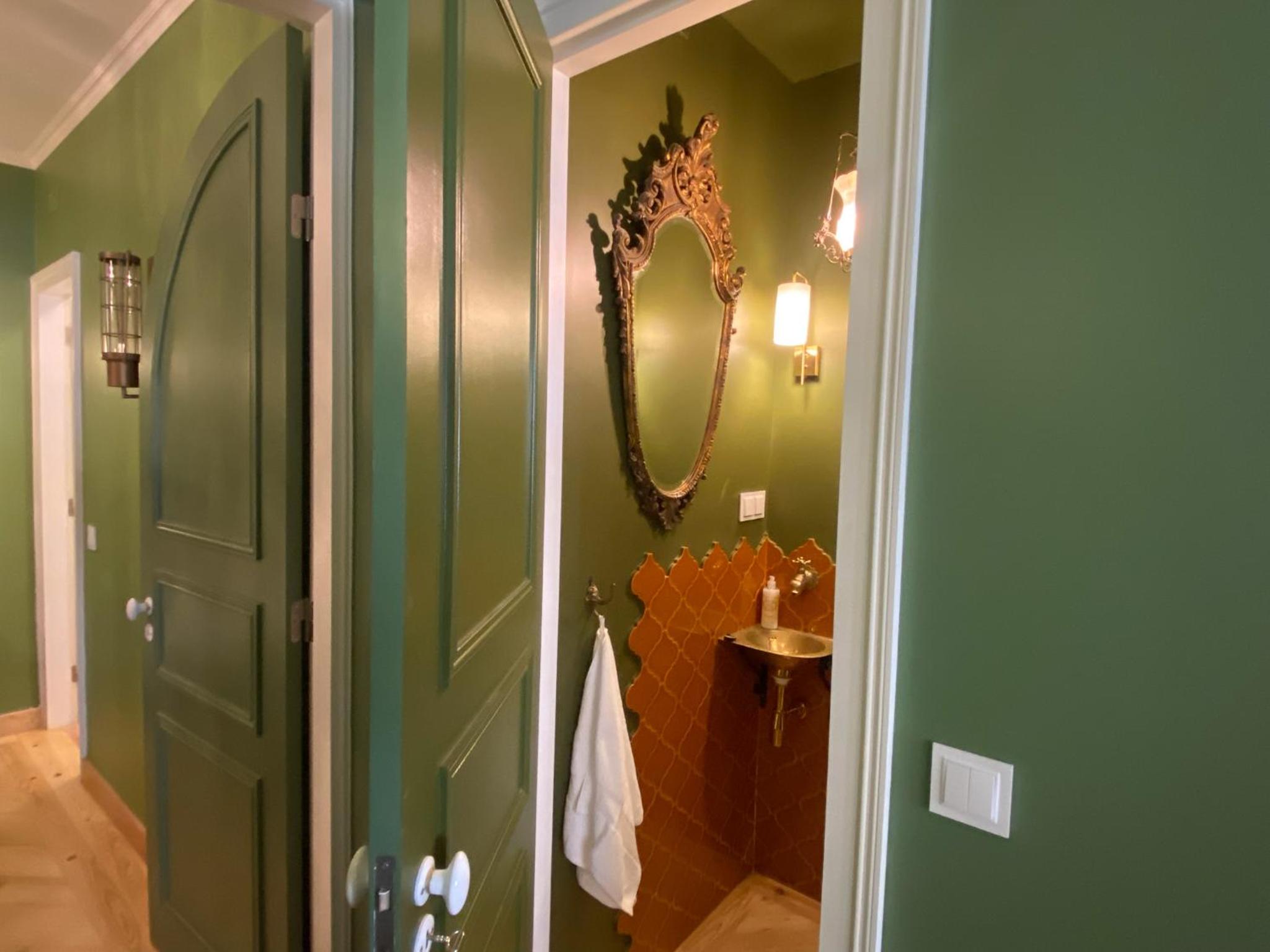 Modern Belle Epoque Suites & Luxury Duplex