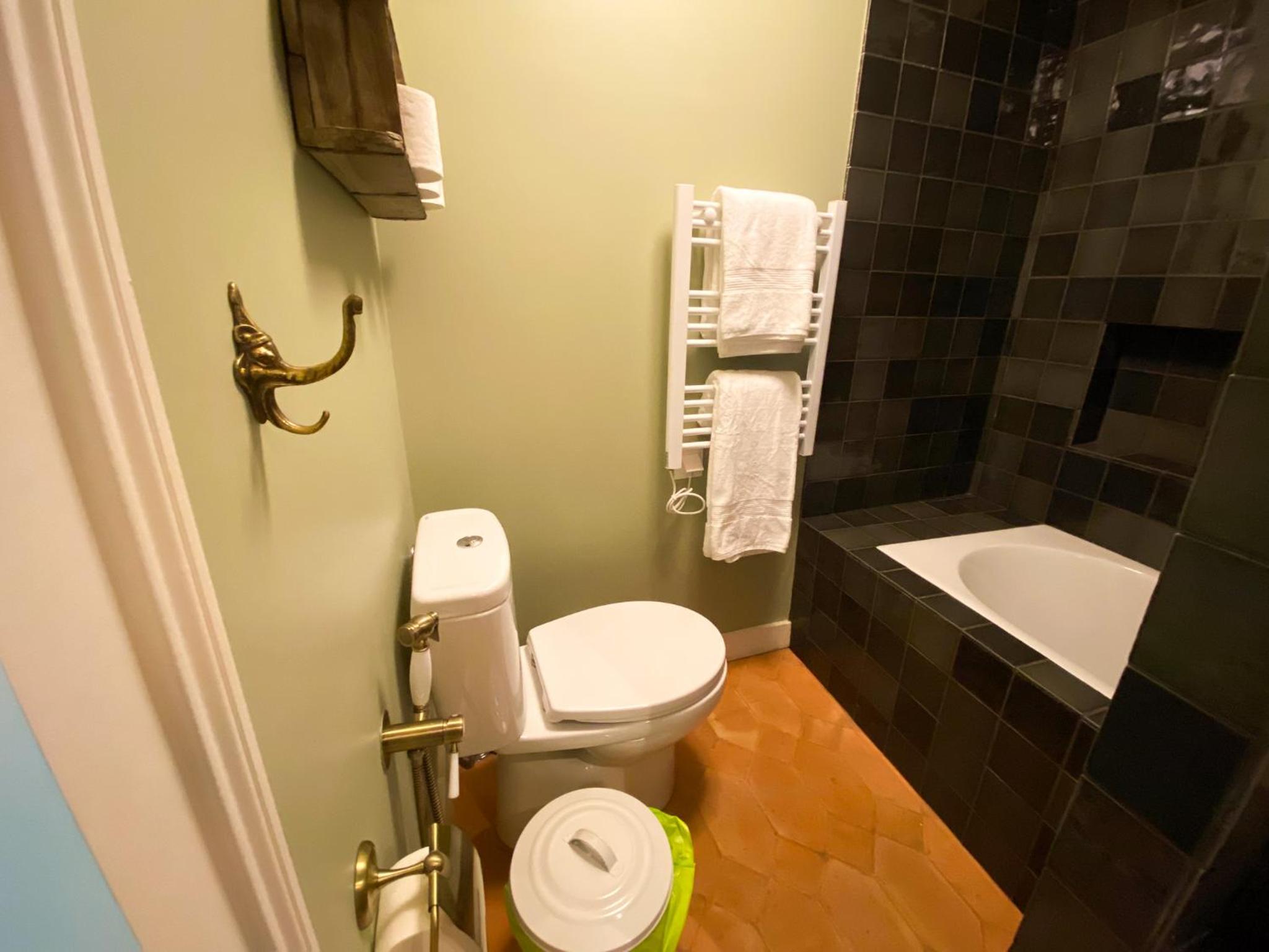 Modern Belle Epoque Suites & Luxury Duplex
