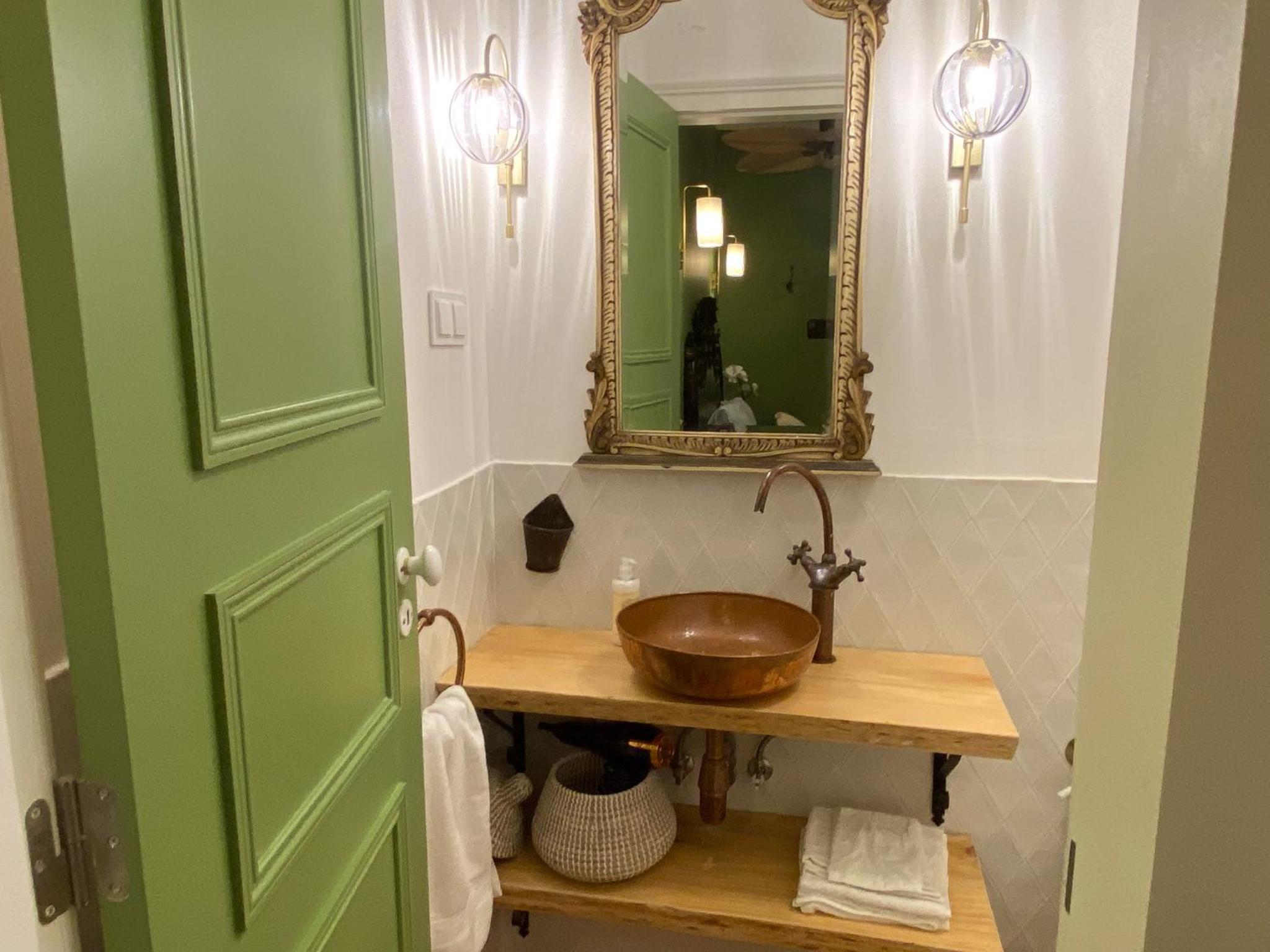Modern Belle Epoque Suites & Luxury Duplex
