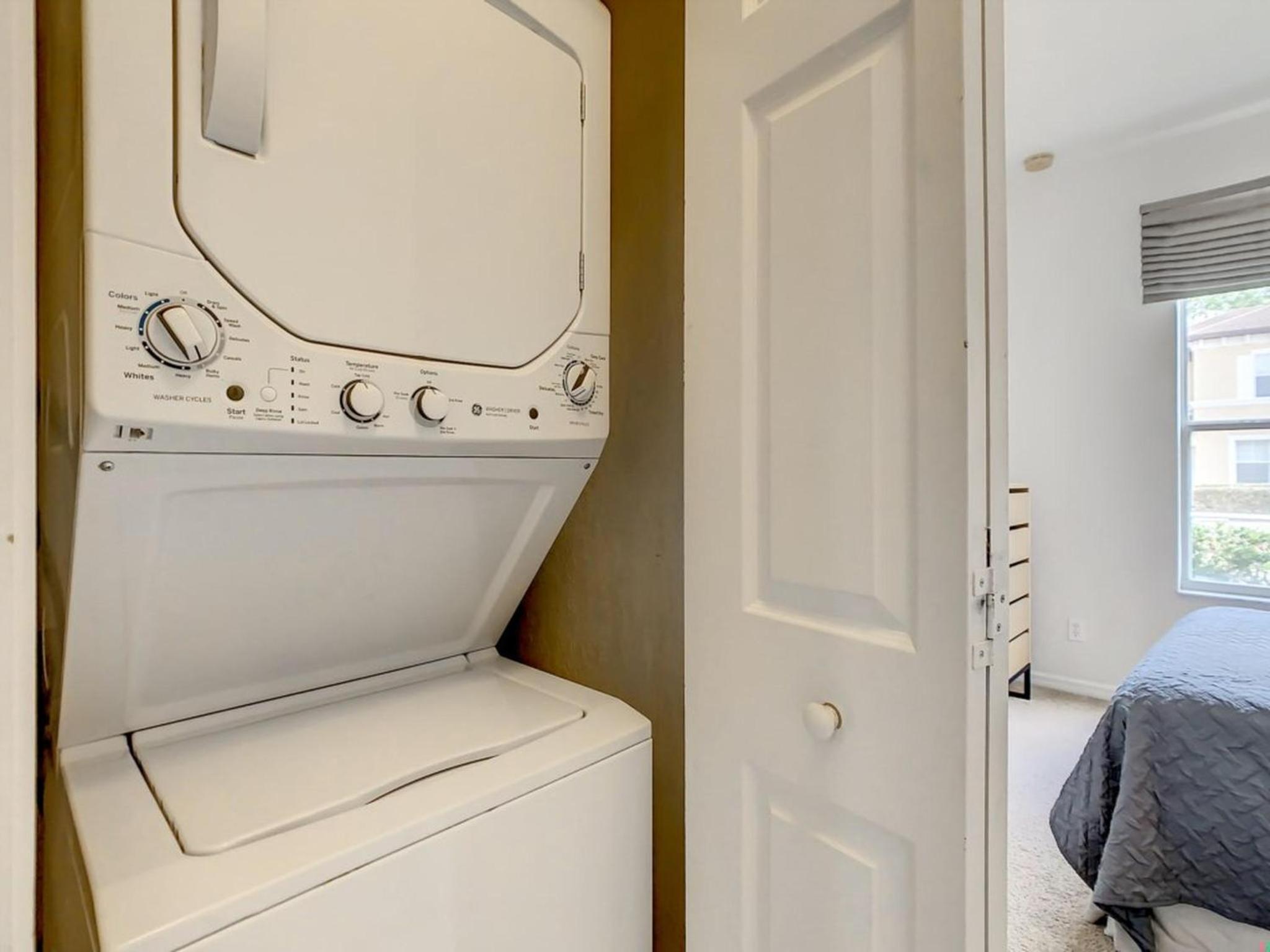 Regal Oaks Getaway: Resort Living Near Disney