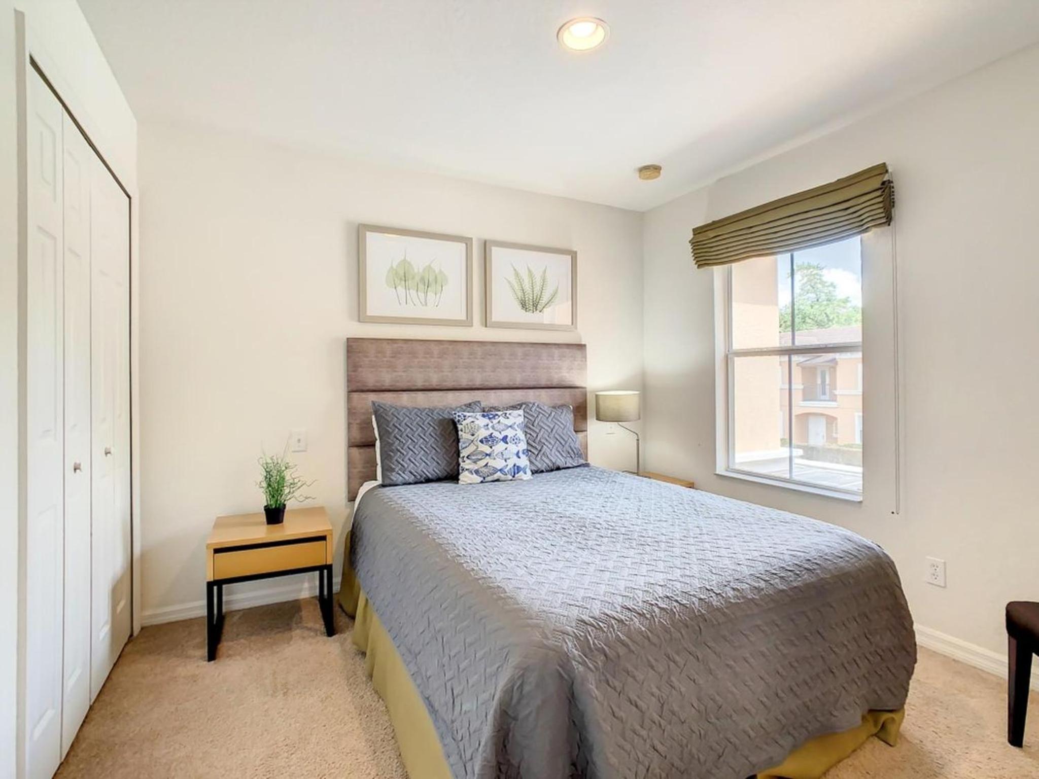 Regal Oaks Getaway: Resort Living Near Disney