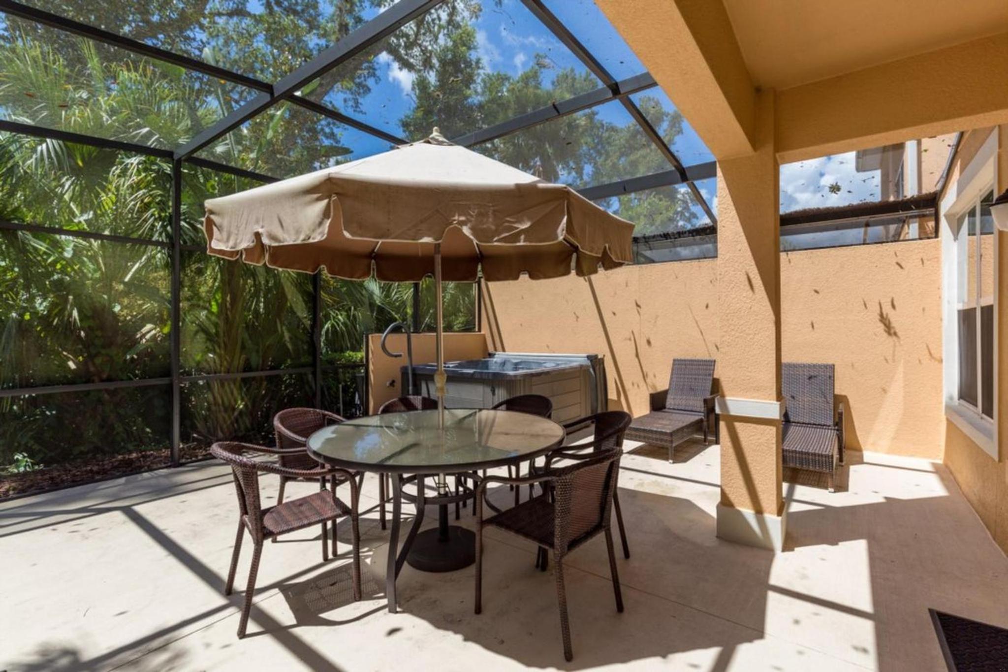 Regal Oaks Retreat: Pool, Hot Tub & Near Disney