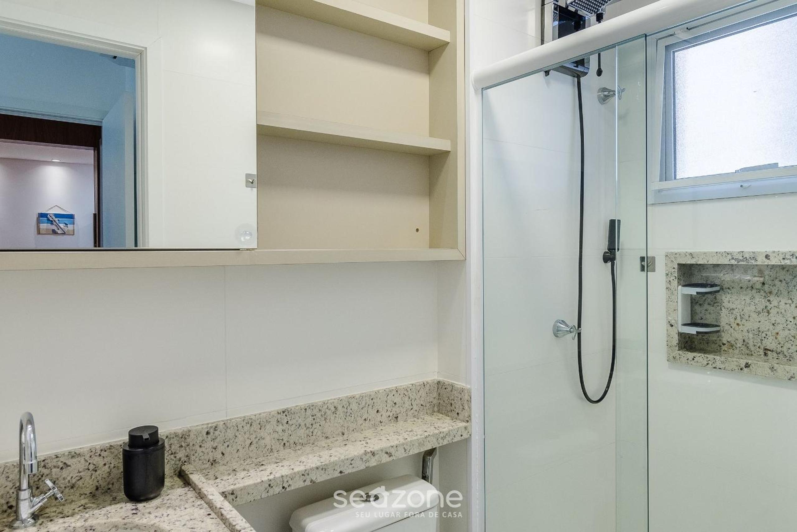 Apt with BBQ 500m from the Beach IRE0022
