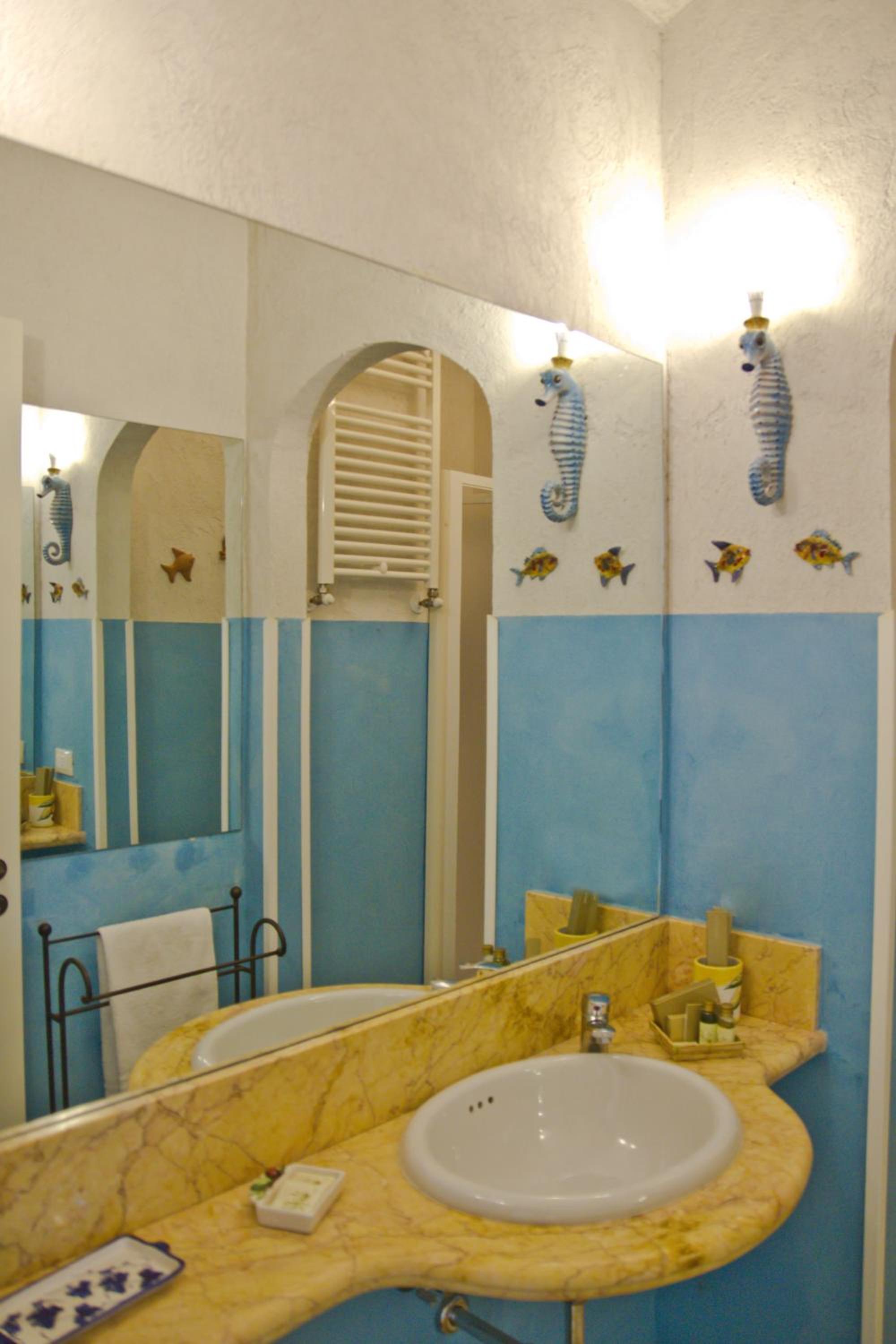 Photo 40