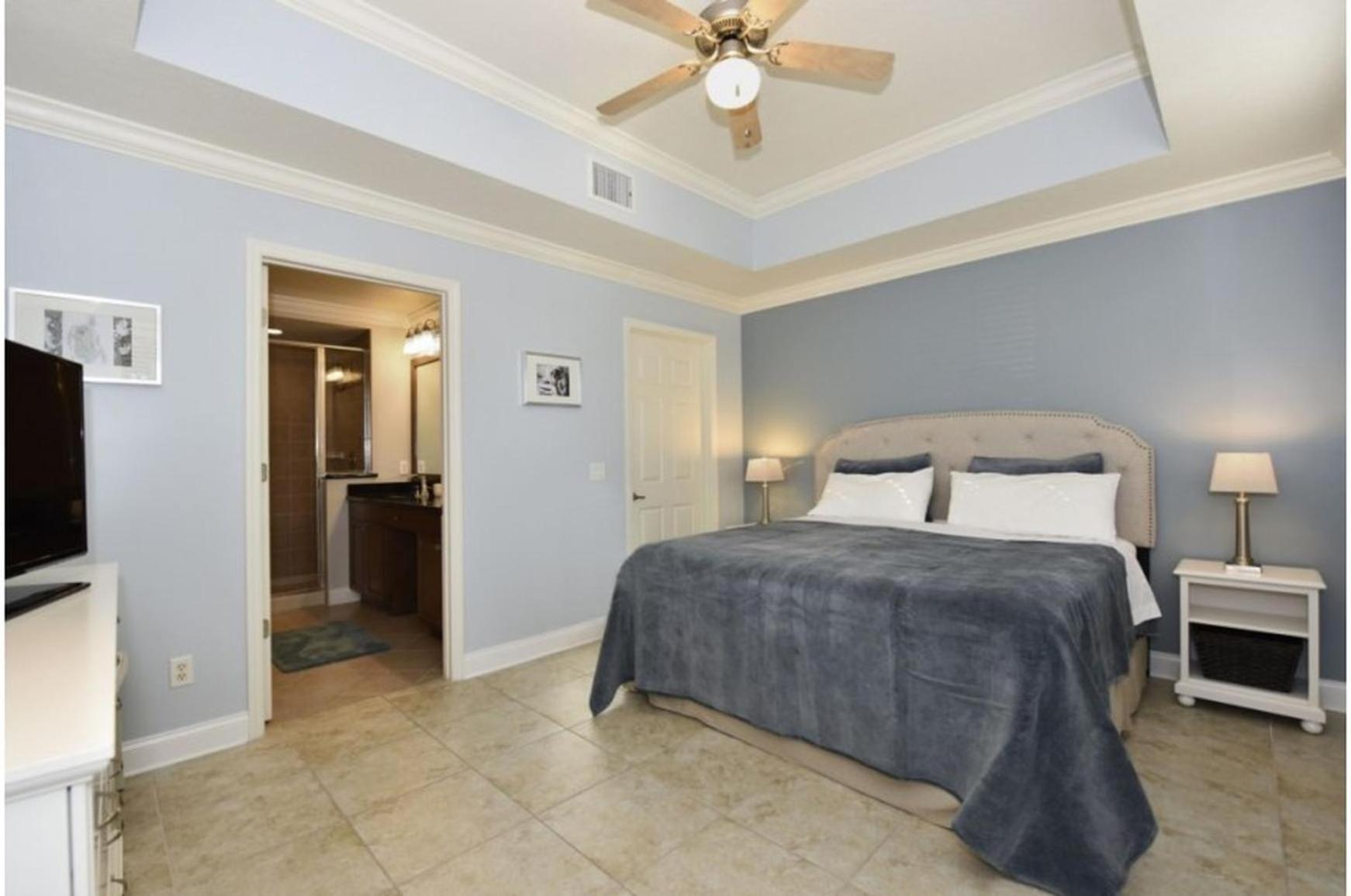Reunion Resort Escape: 3BR, Balcony, Near Disney