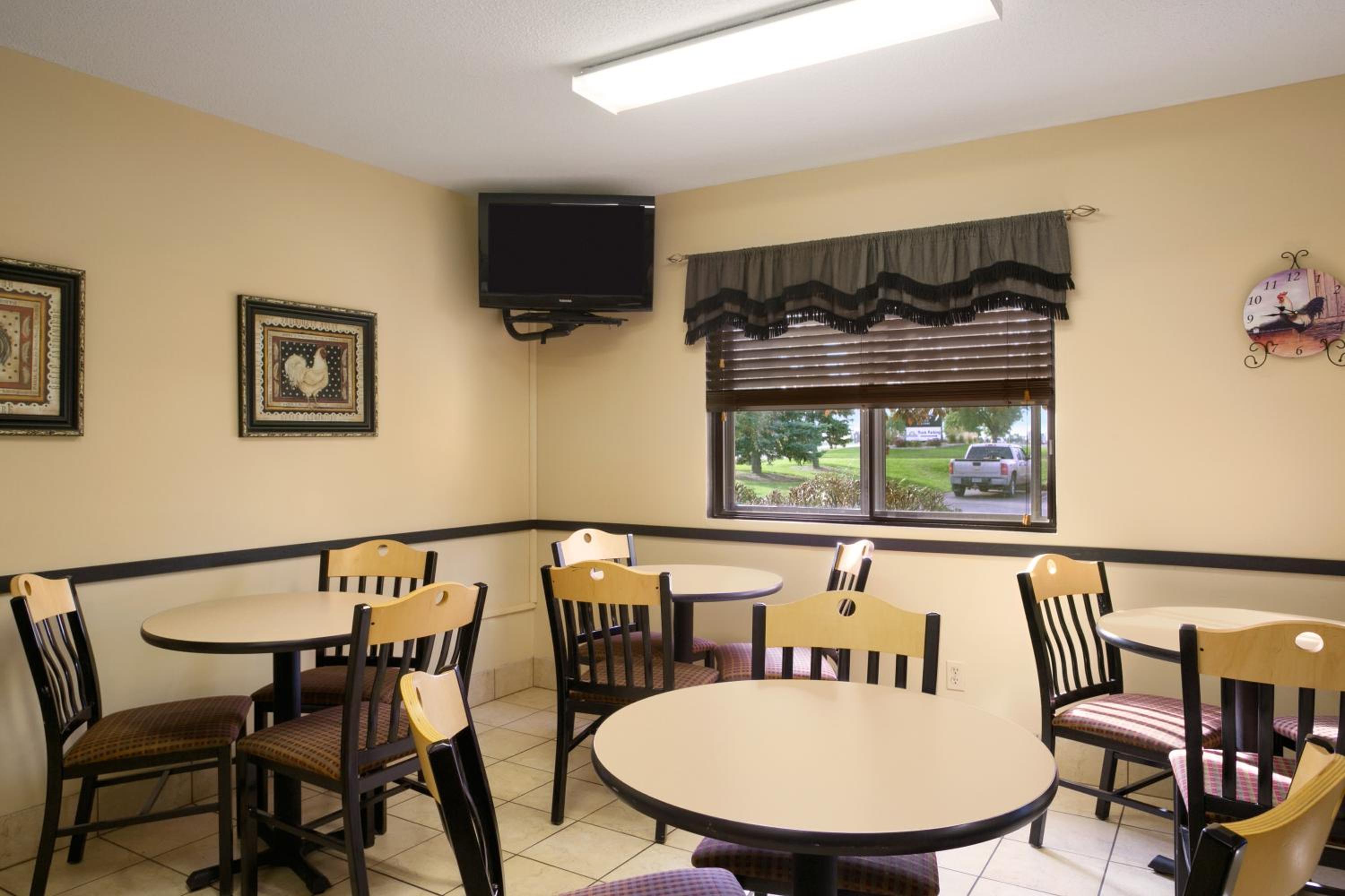Super 8 by Wyndham Alexandria MN, Billede 20