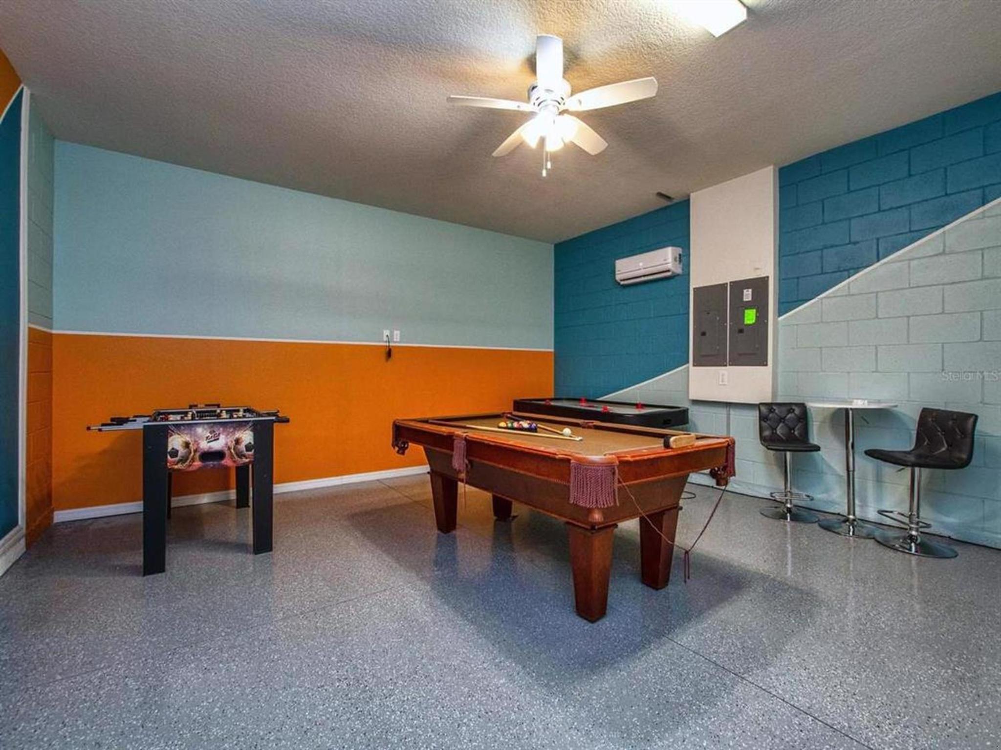 Spacious 8BR Villa w/ Pool & Resort Amenities