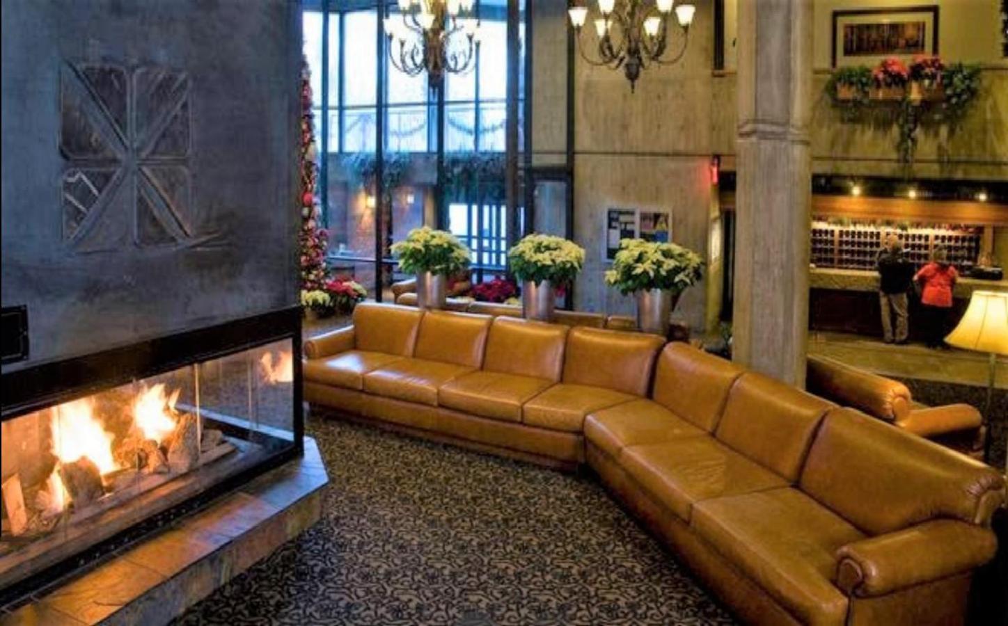 Condo Right on the Snowbird Slopes!