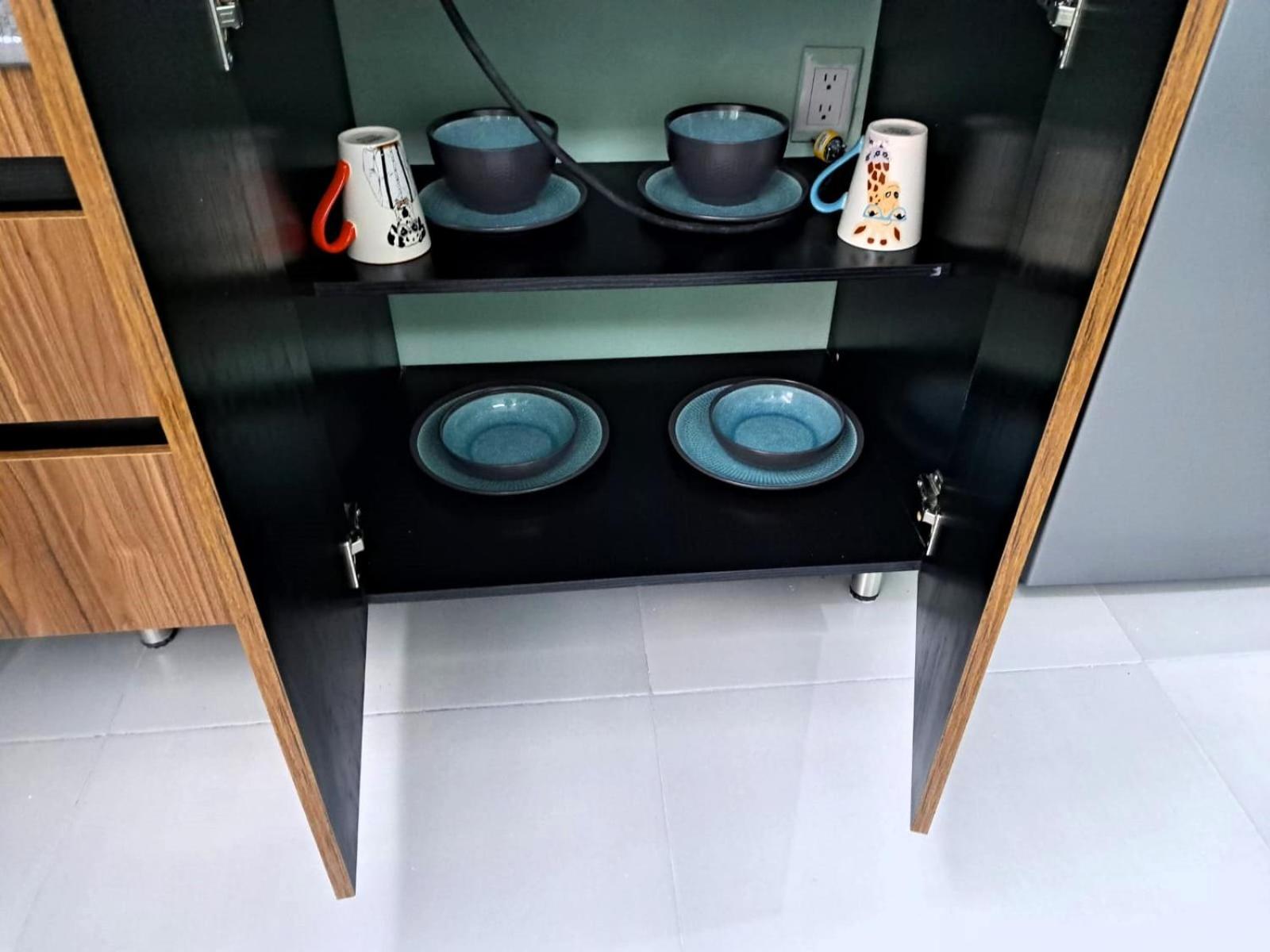 A30 Premium Suite BLACK PLUS Cocina Terraza Companies Work Teams 1-3 PAX
