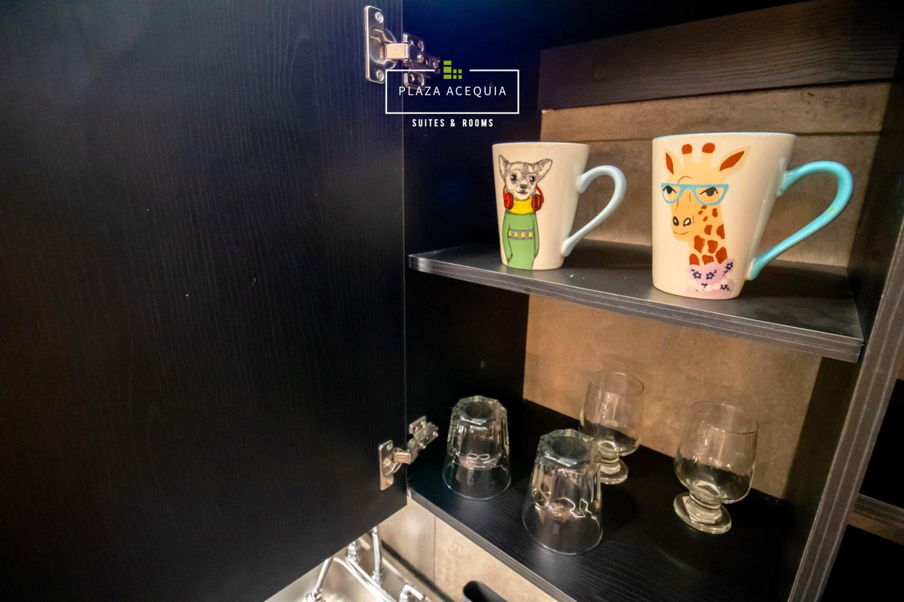 A30 Premium Suite BLACK PLUS Cocina Terraza Companies Work Teams 1-3 PAX