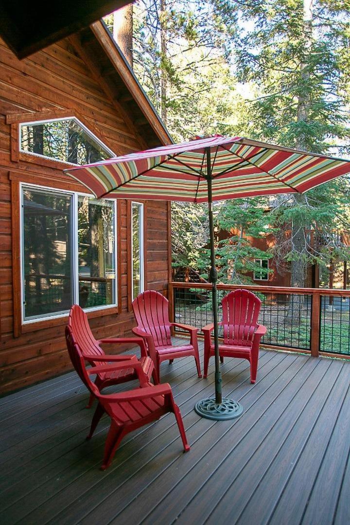 Cozy Tahoe Donner Retreat