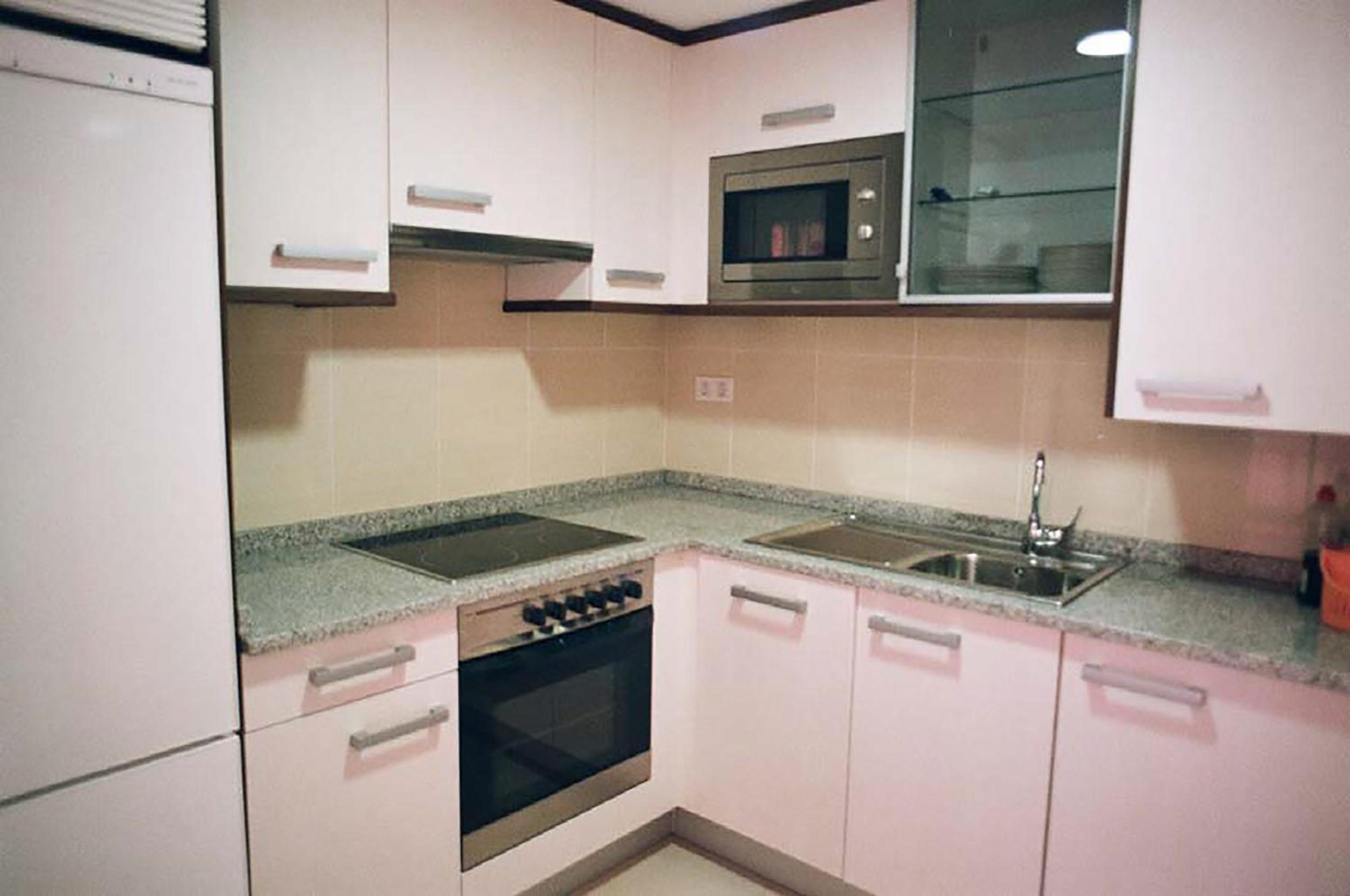 Apartamentos Auhabitat Zaragoza, edificio de apartamentos turísticos