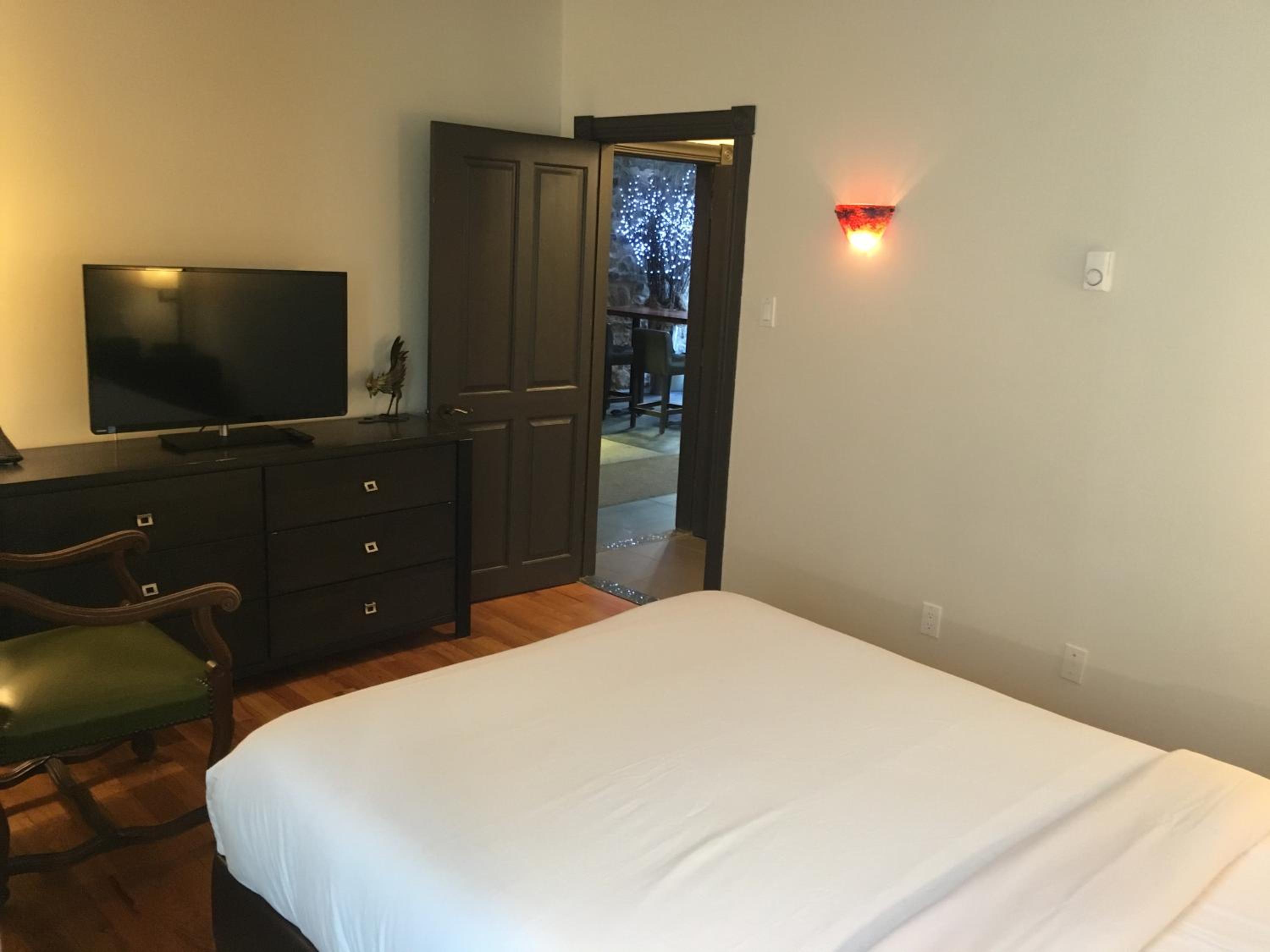 Hotel Épik Montréal