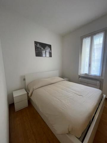 Two-room apartment San Babila Milan