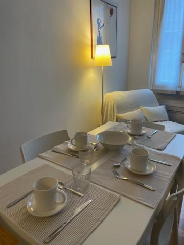 Two-room apartment San Babila Milan