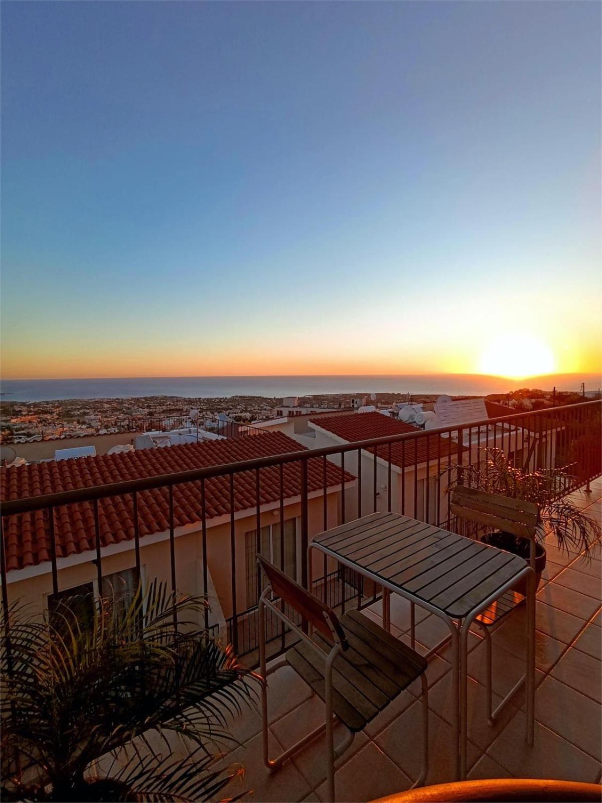 Green Oasis Penthouse