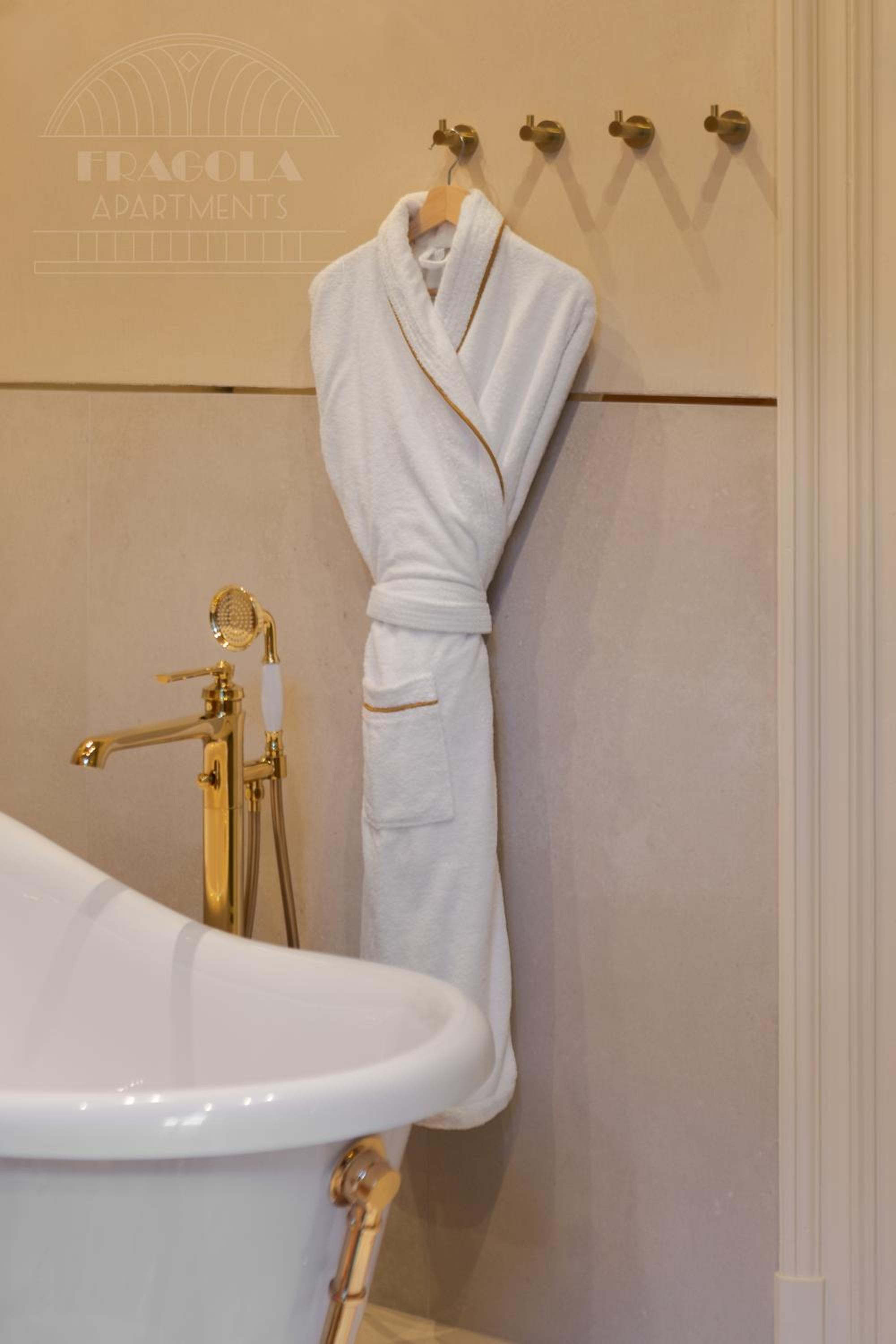 Fragola Apartments Le Jardin - classy, spacious Old Town apartments