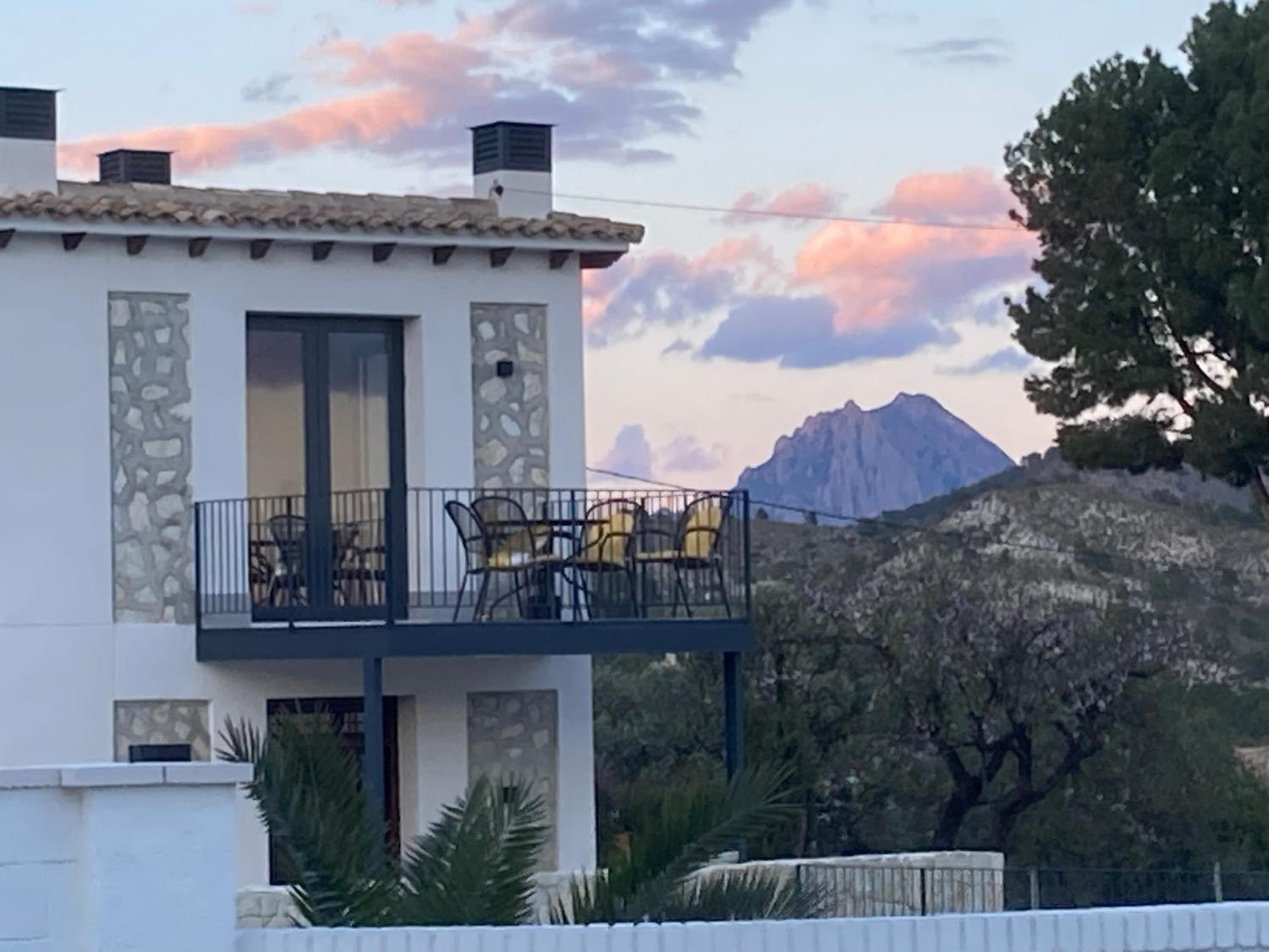 Villa Hoy