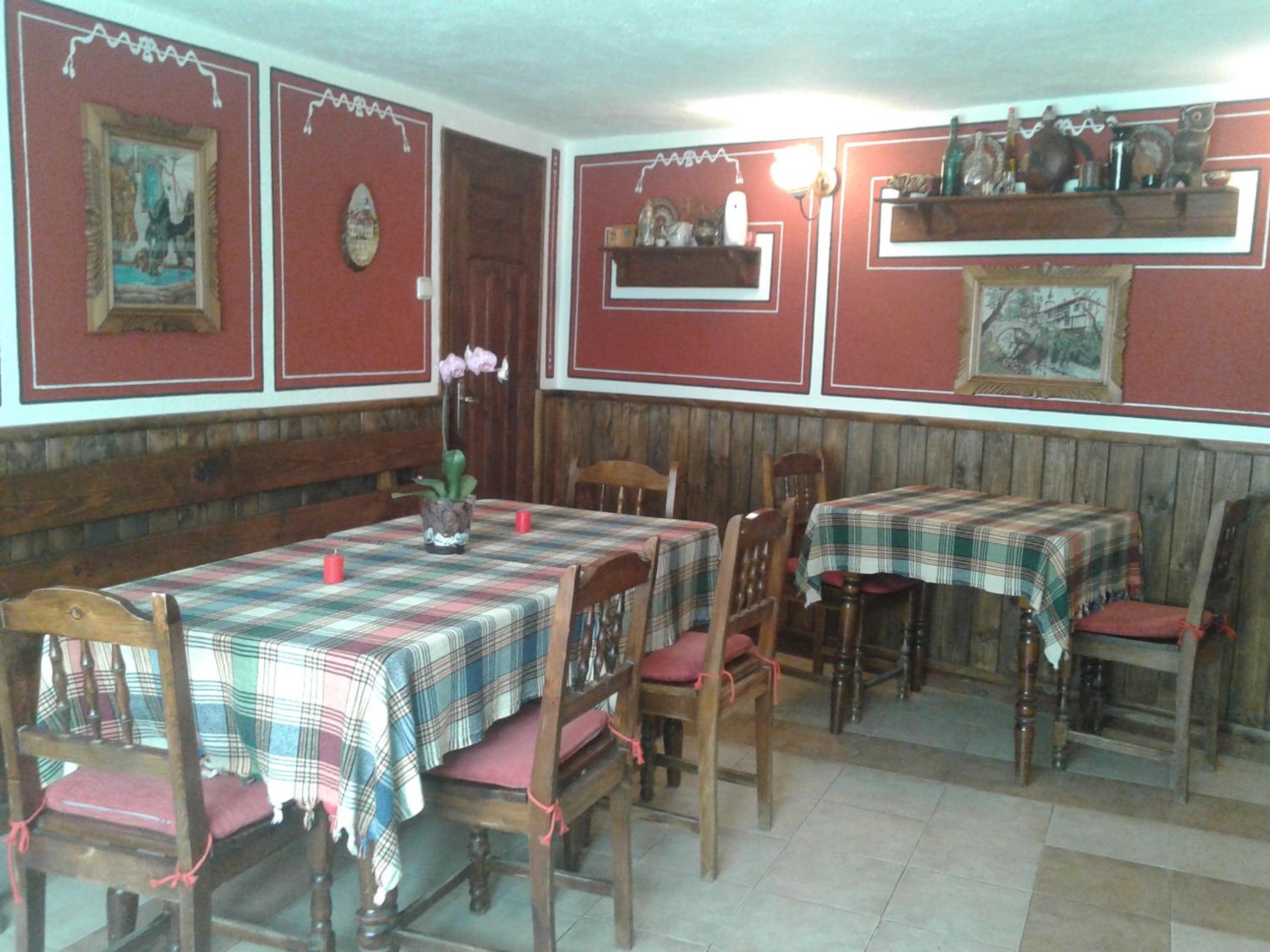 Nenchova Guest House