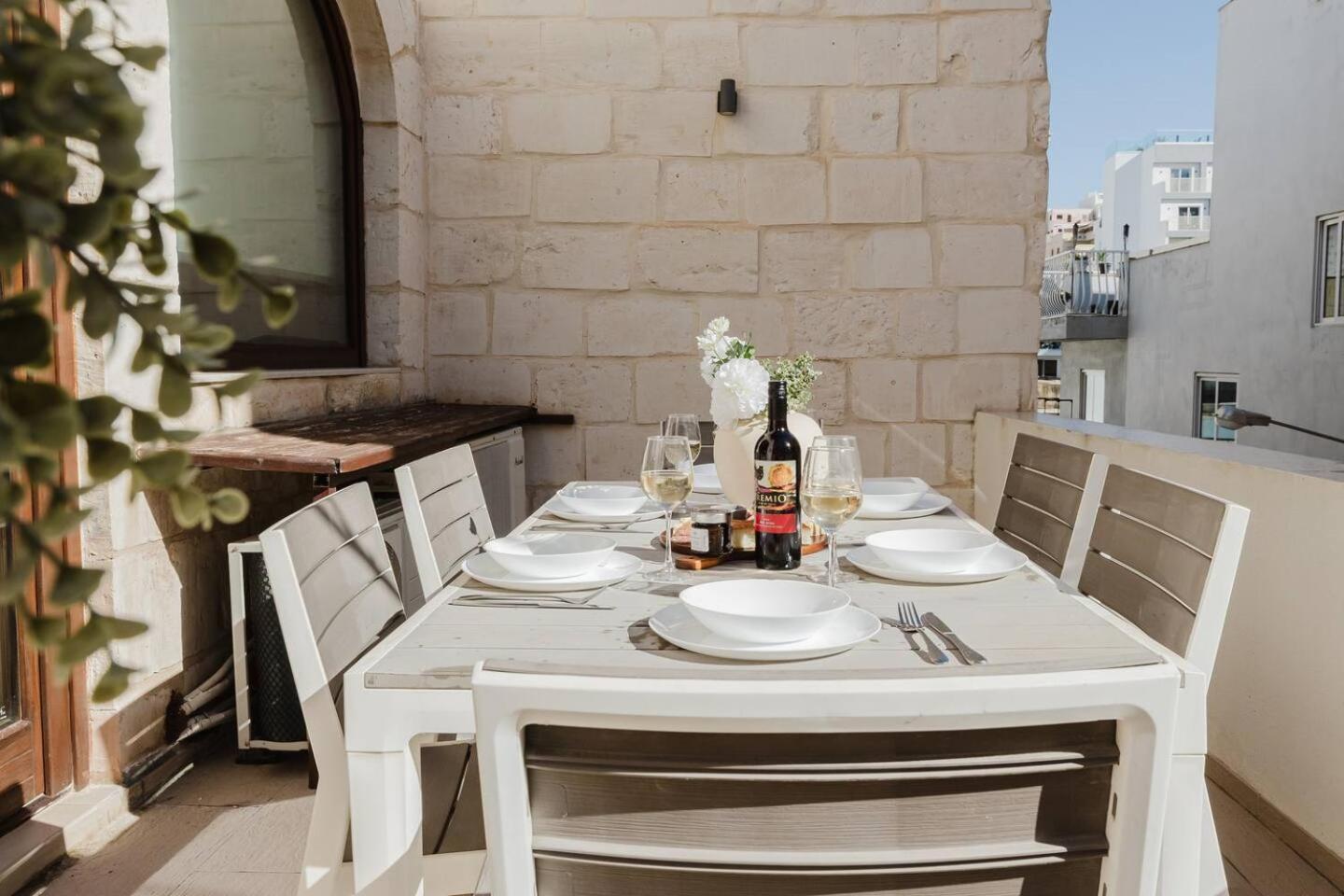 Bright Mellieha 3BED Townhouse by Homely!