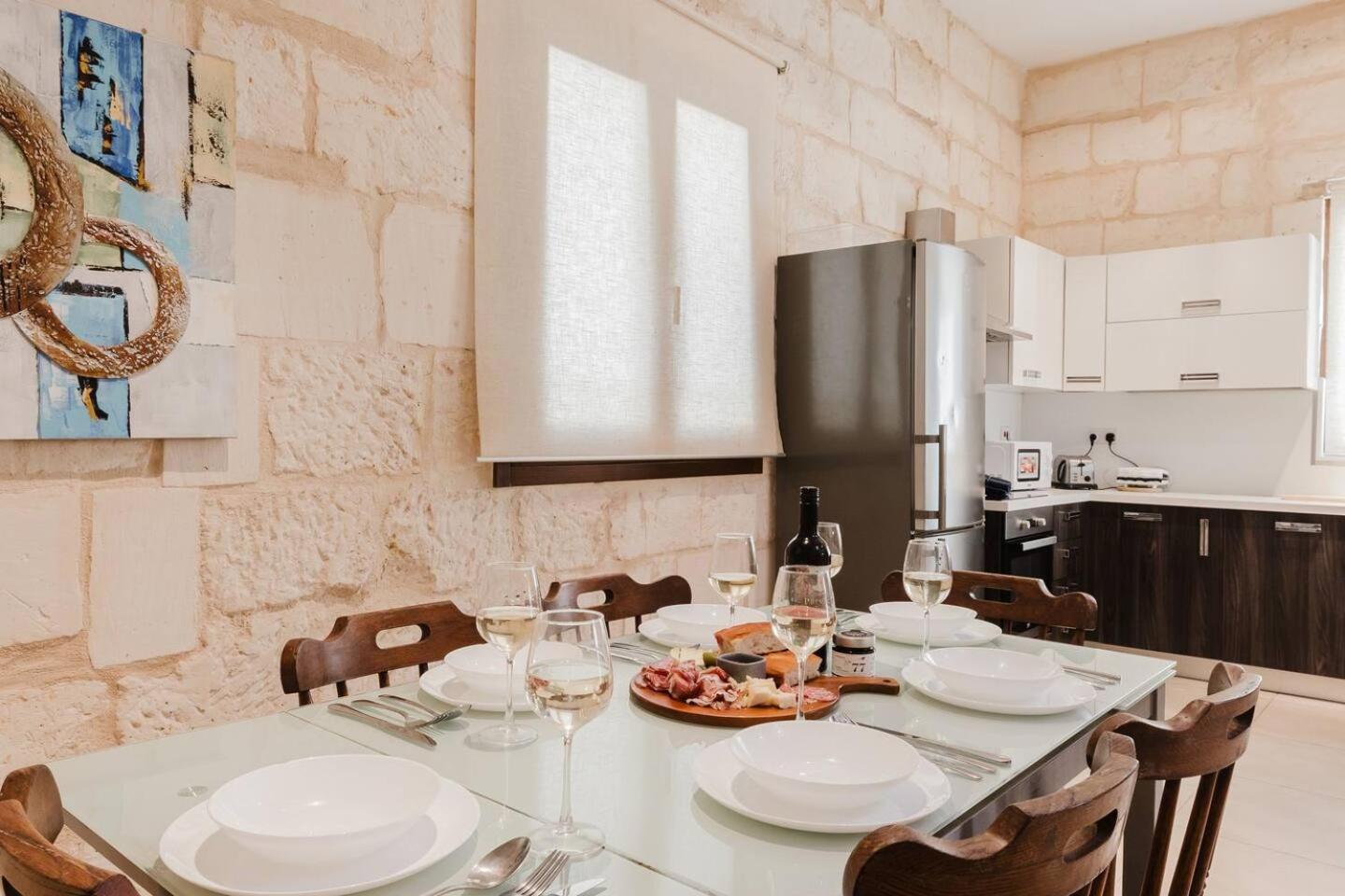 Bright Mellieha 3BED Townhouse by Homely!
