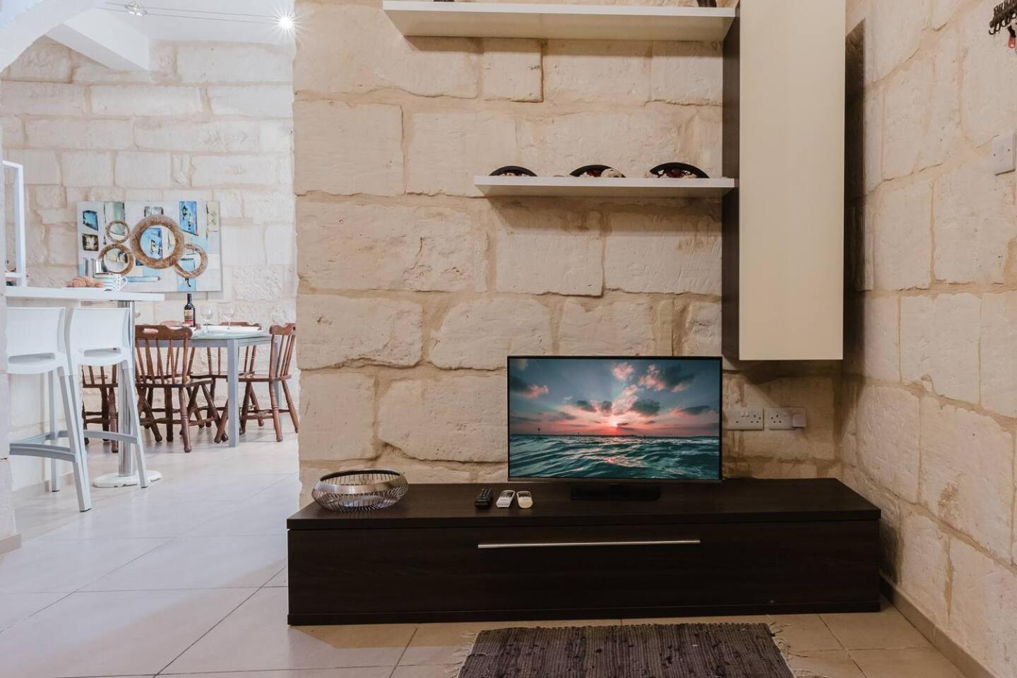 Bright Mellieha 3BED Townhouse by Homely!