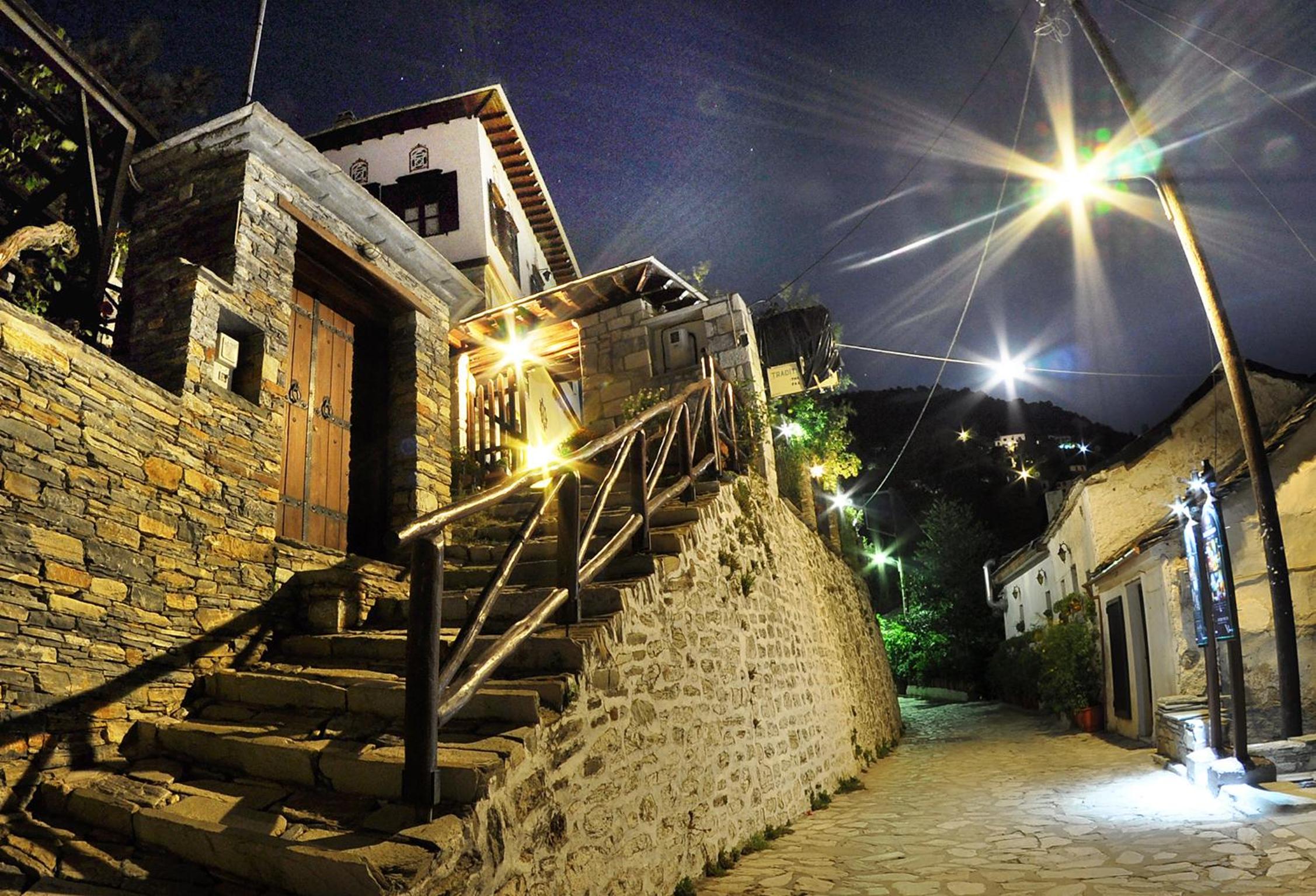 Archontiko Repana - Makrinitsa Stone Retreat