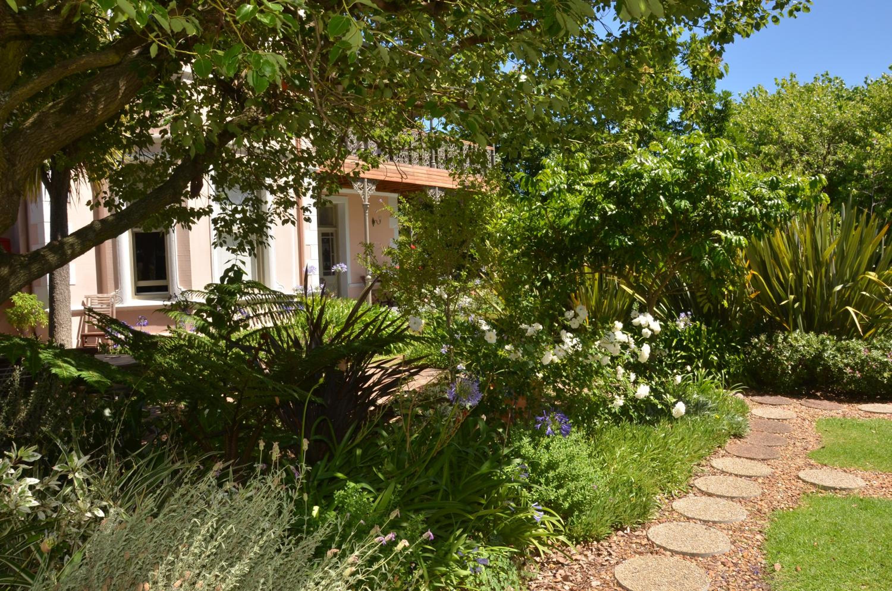 Medindi Manor