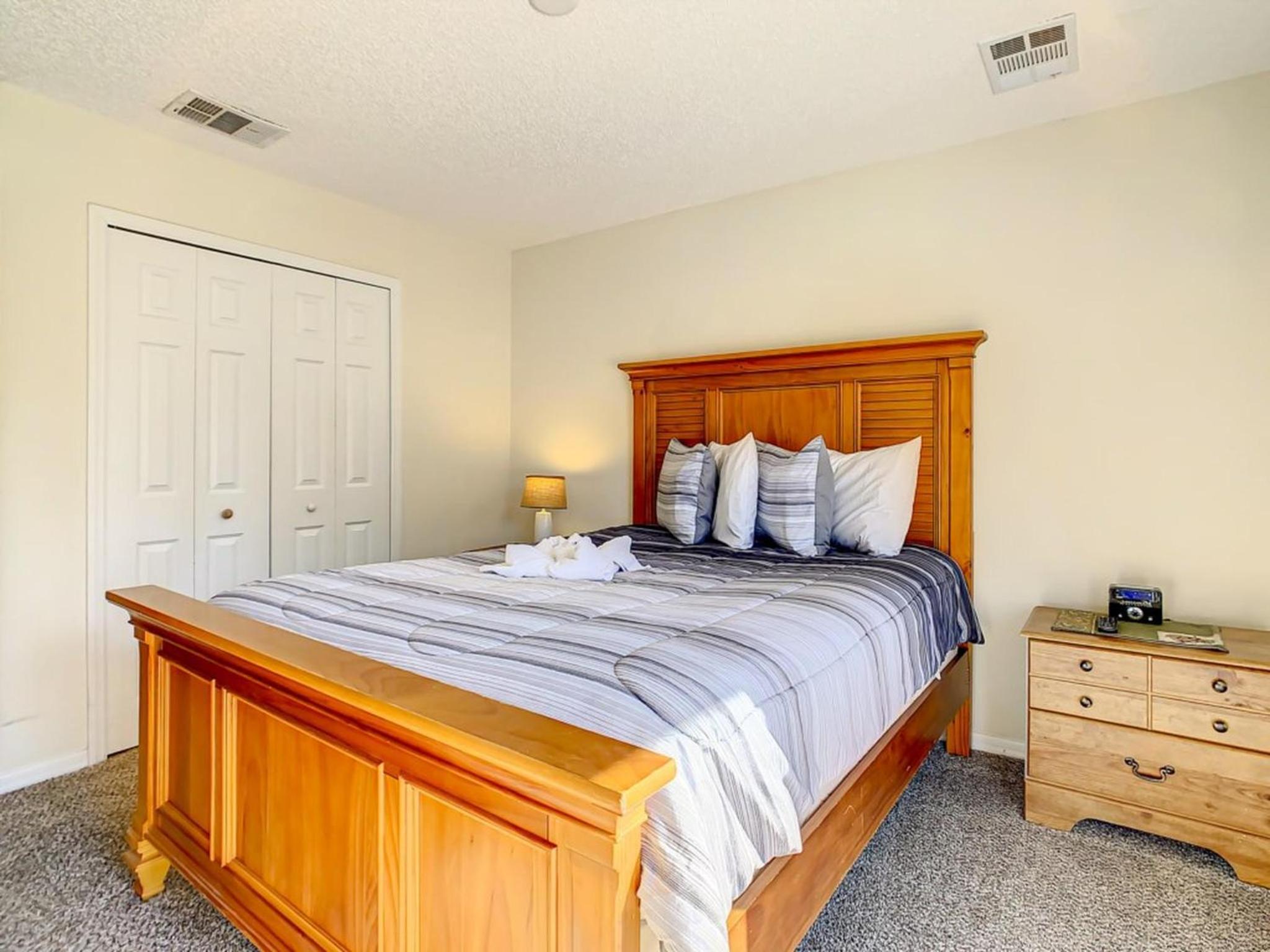 Spacious Emerald Escape - 12 Mins to Disney