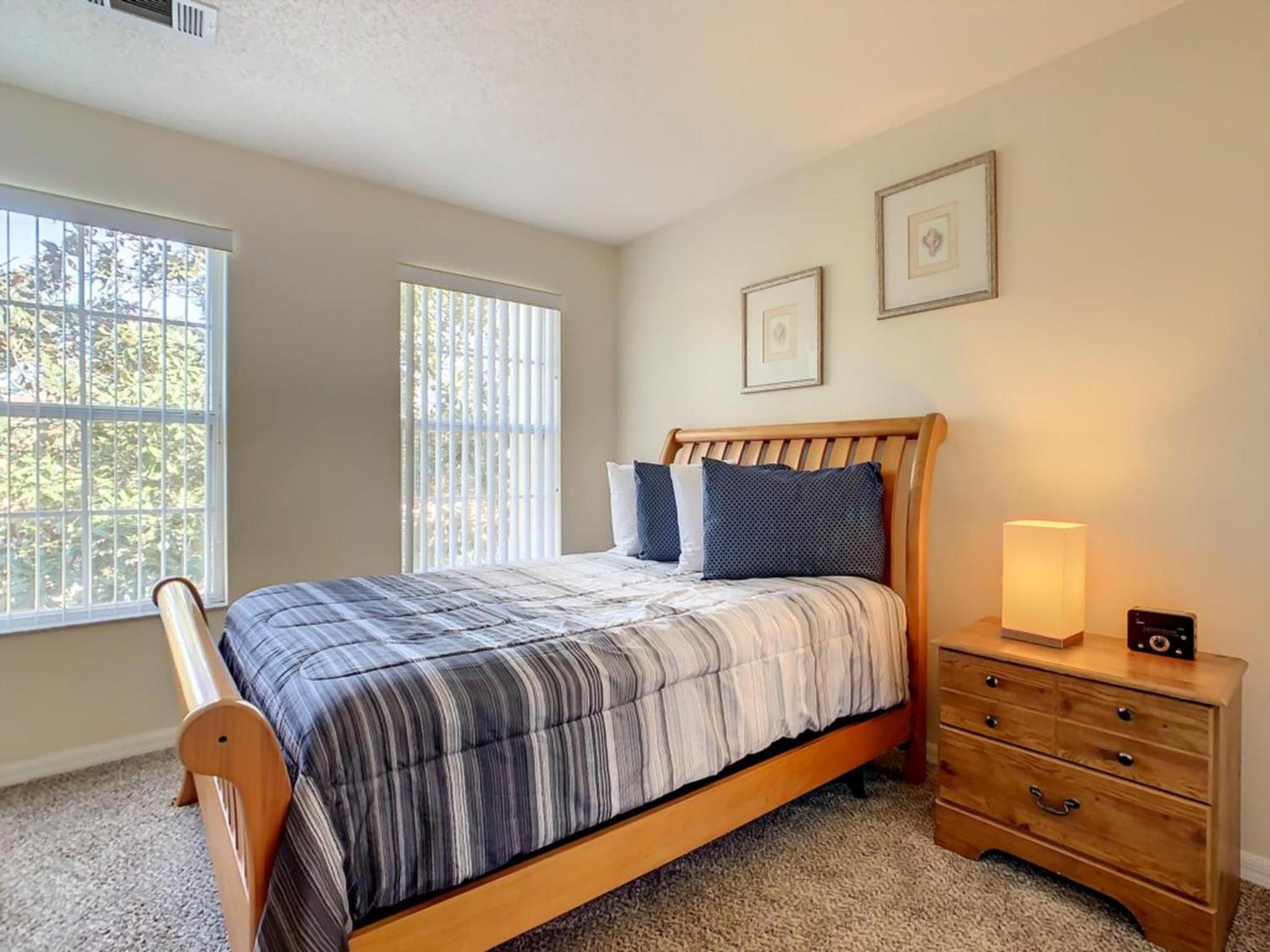 Spacious Emerald Escape - 12 Mins to Disney