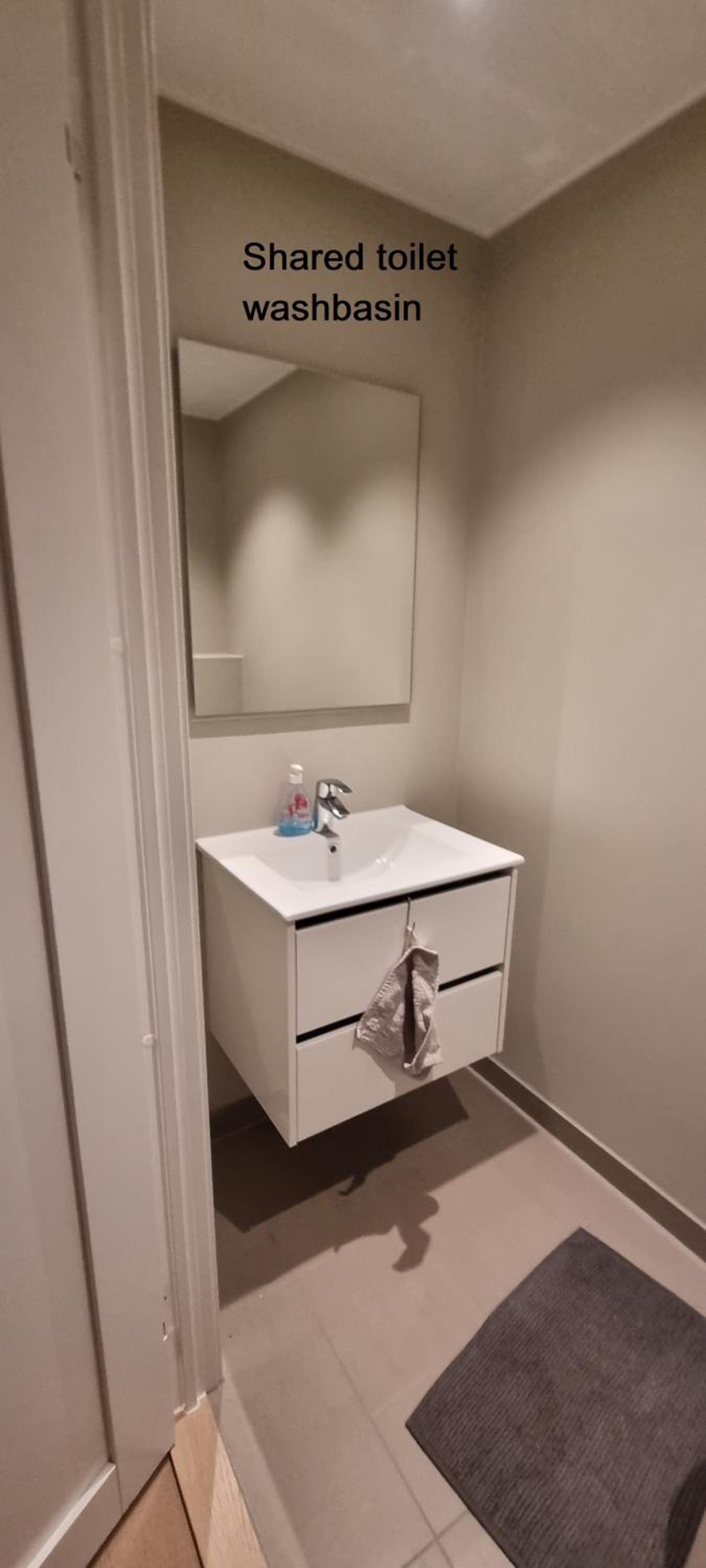 8sq mts room01 Seaside Lervig-Park