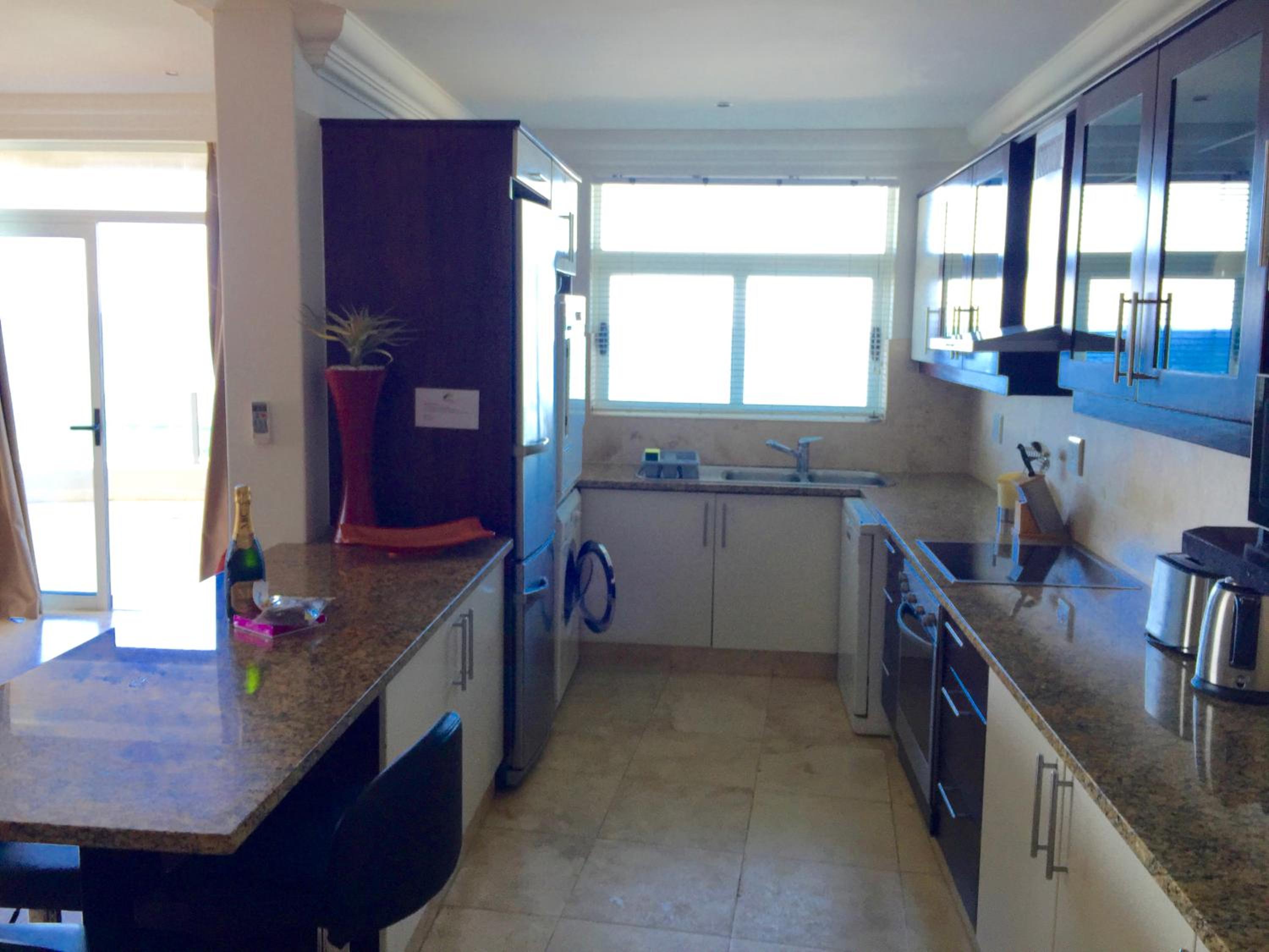 305 Ballito Manor Gardens, Ballito - With Generator