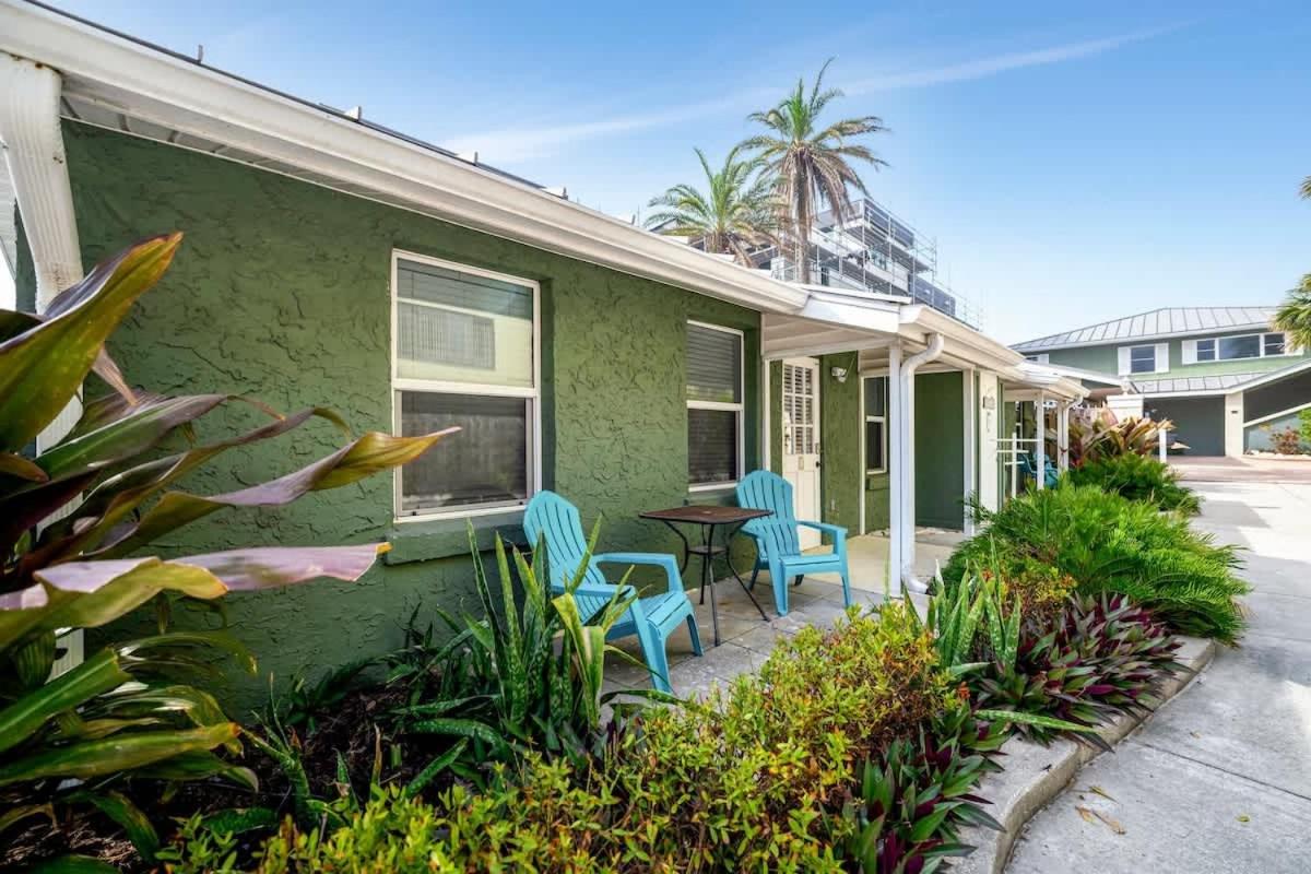 Stones Throw Beachside Bungalow #1 ON THE BEACH