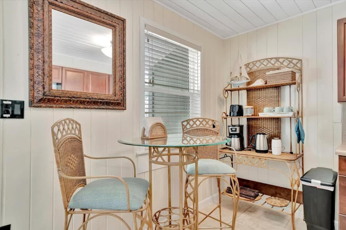 Stones Throw Beachside Bungalow #2 AT THE BEACH