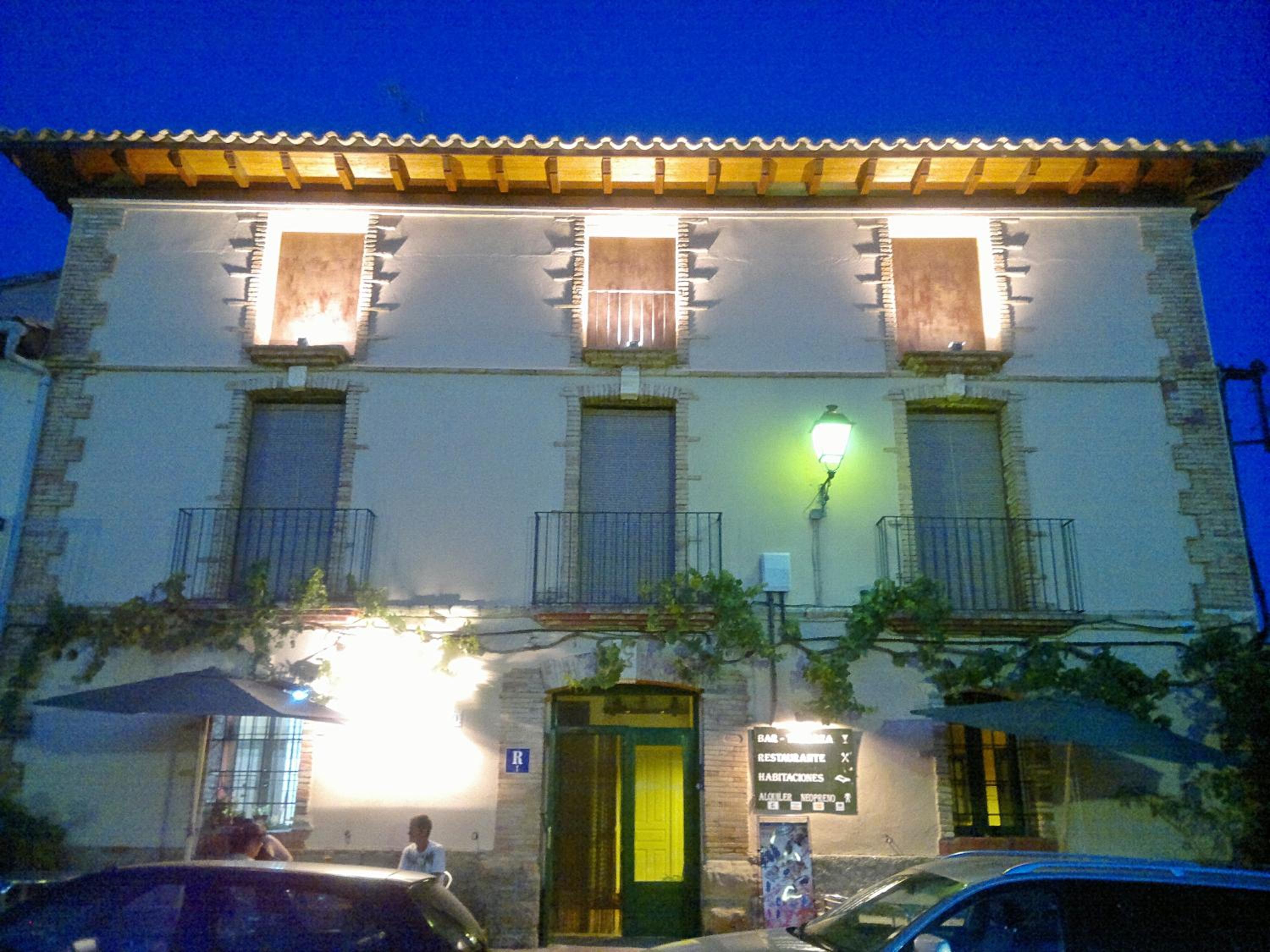 Photo 18