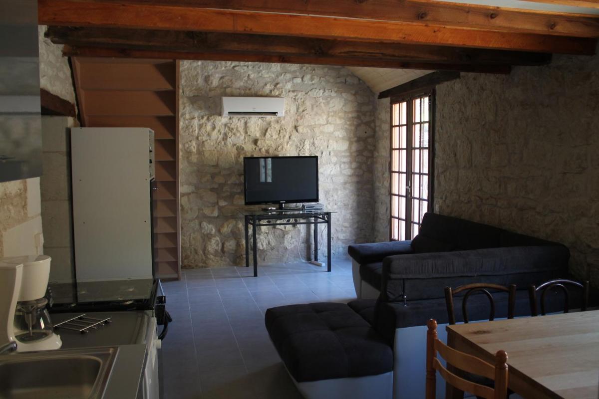 Photo 19