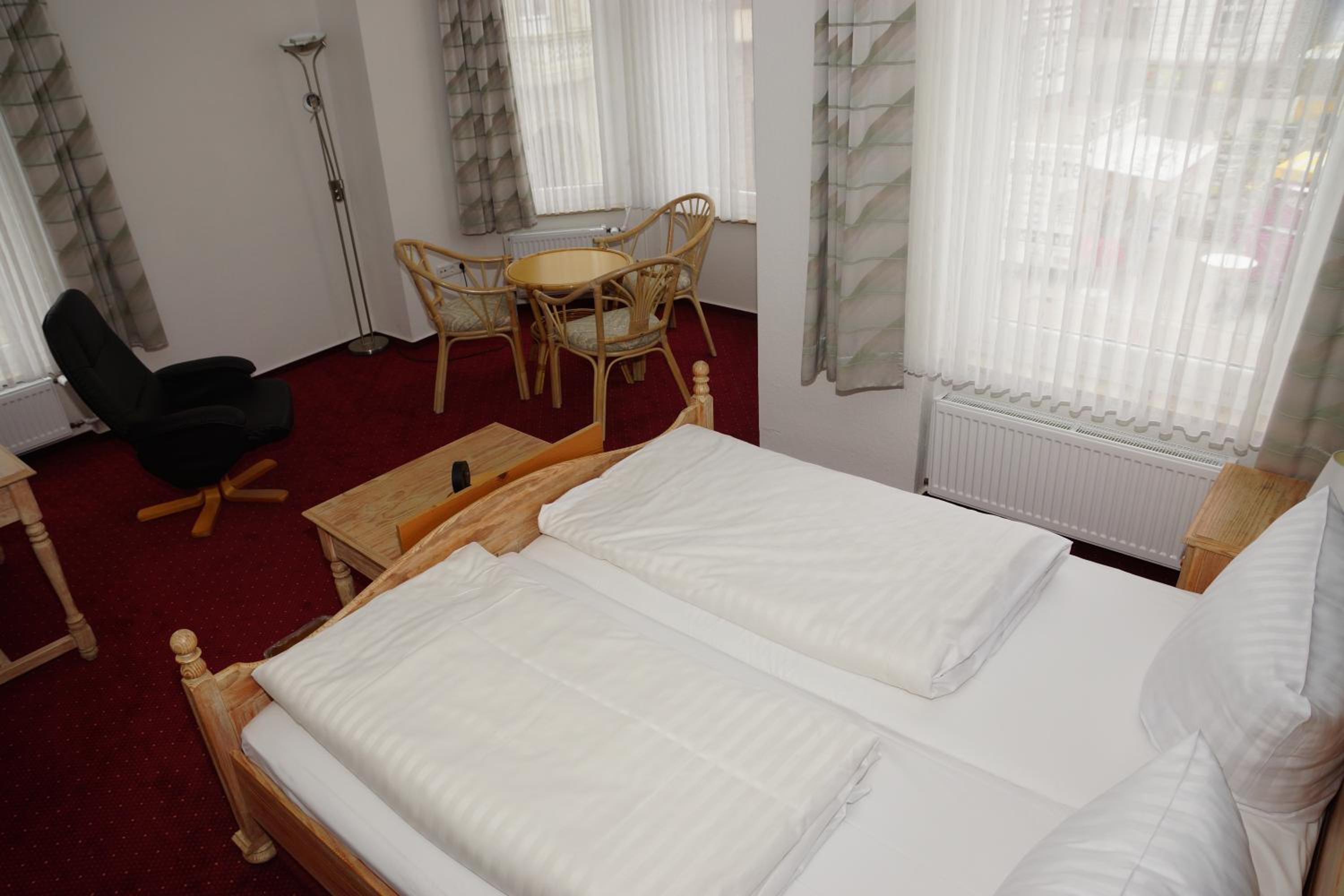 Hotel Deutsches Haus - Property Image 11