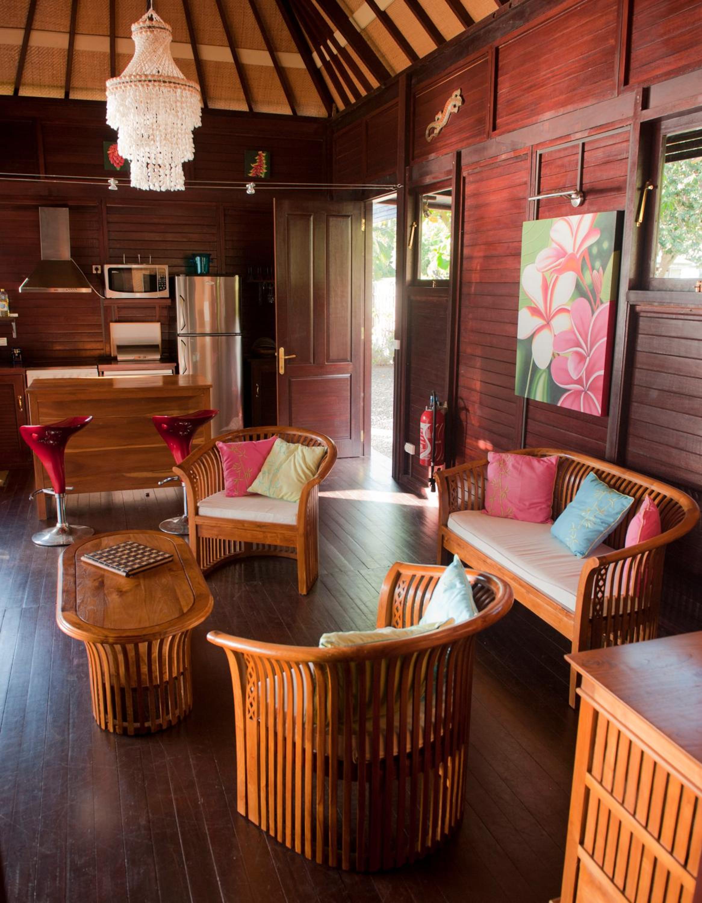 Robinson's Cove Villas - Deluxe Wallis Villa view 4