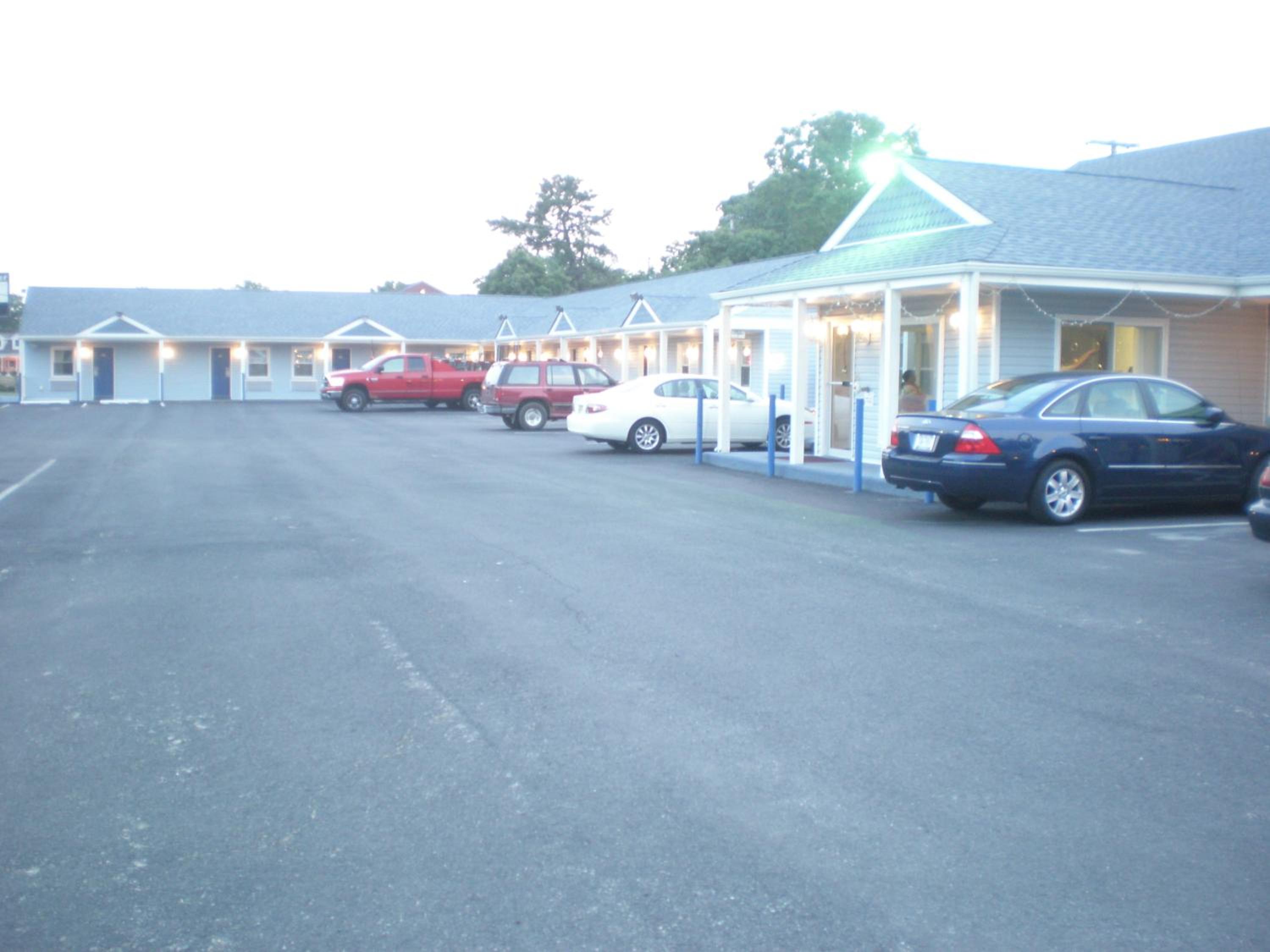 Red Carpet Inn & Suites Hammonton NJ Route-30E view 3