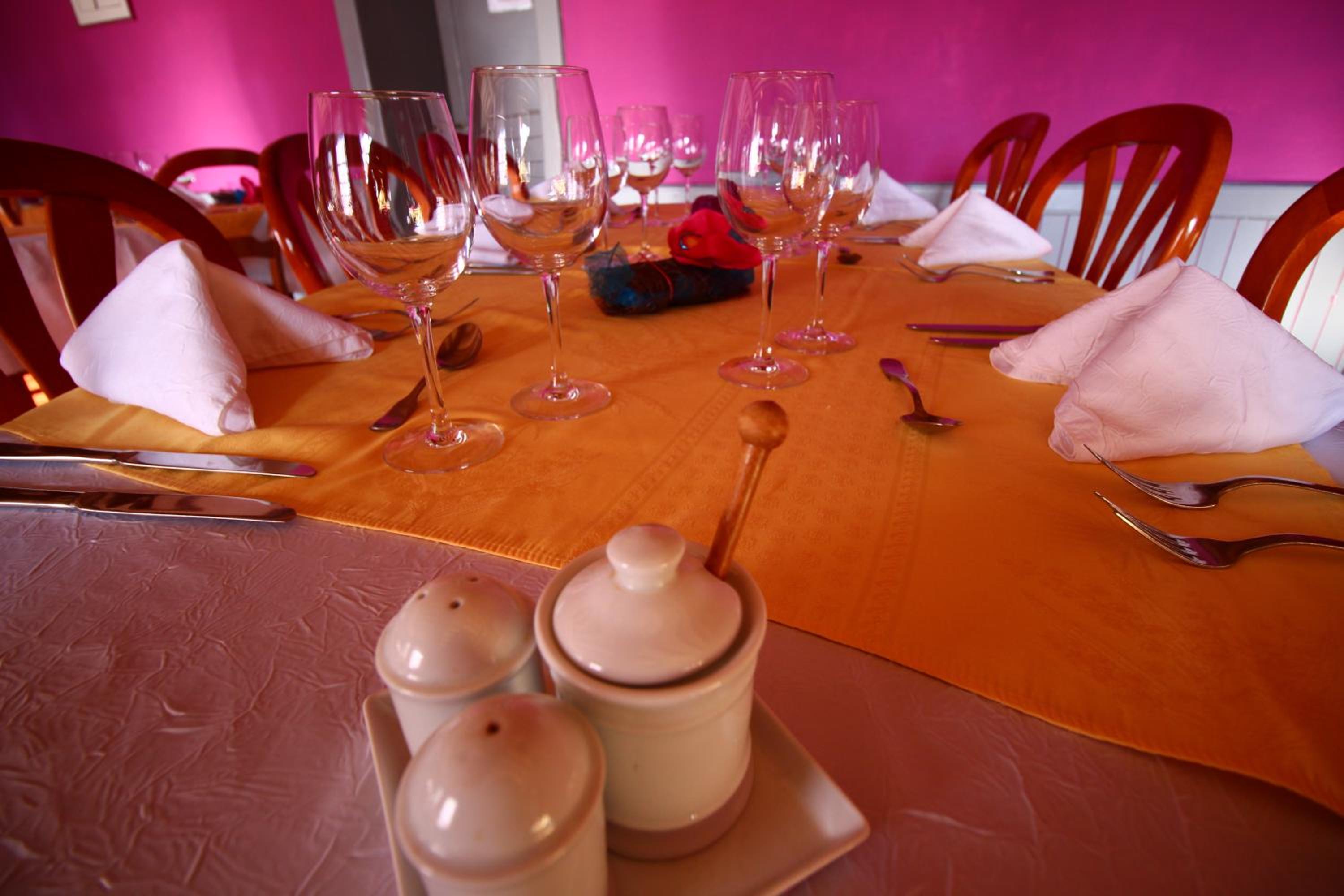 restaurant