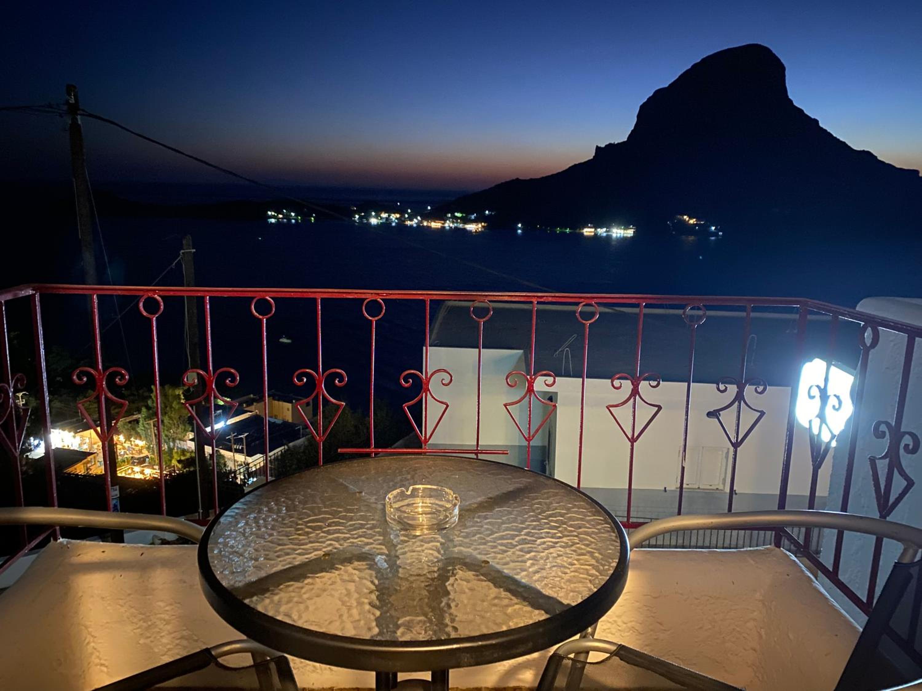 Afroditi Hotel and Hostel