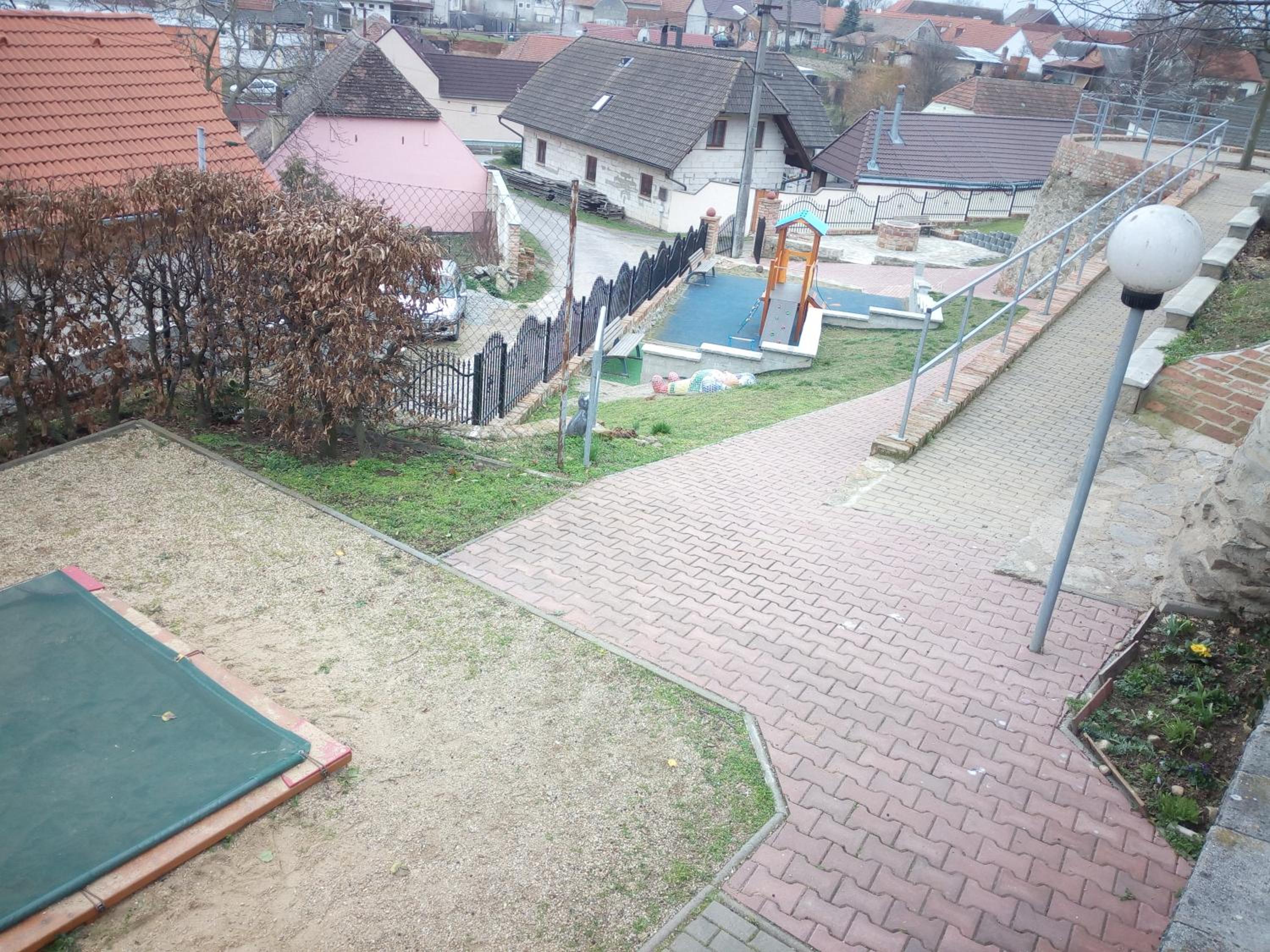 Photo 17