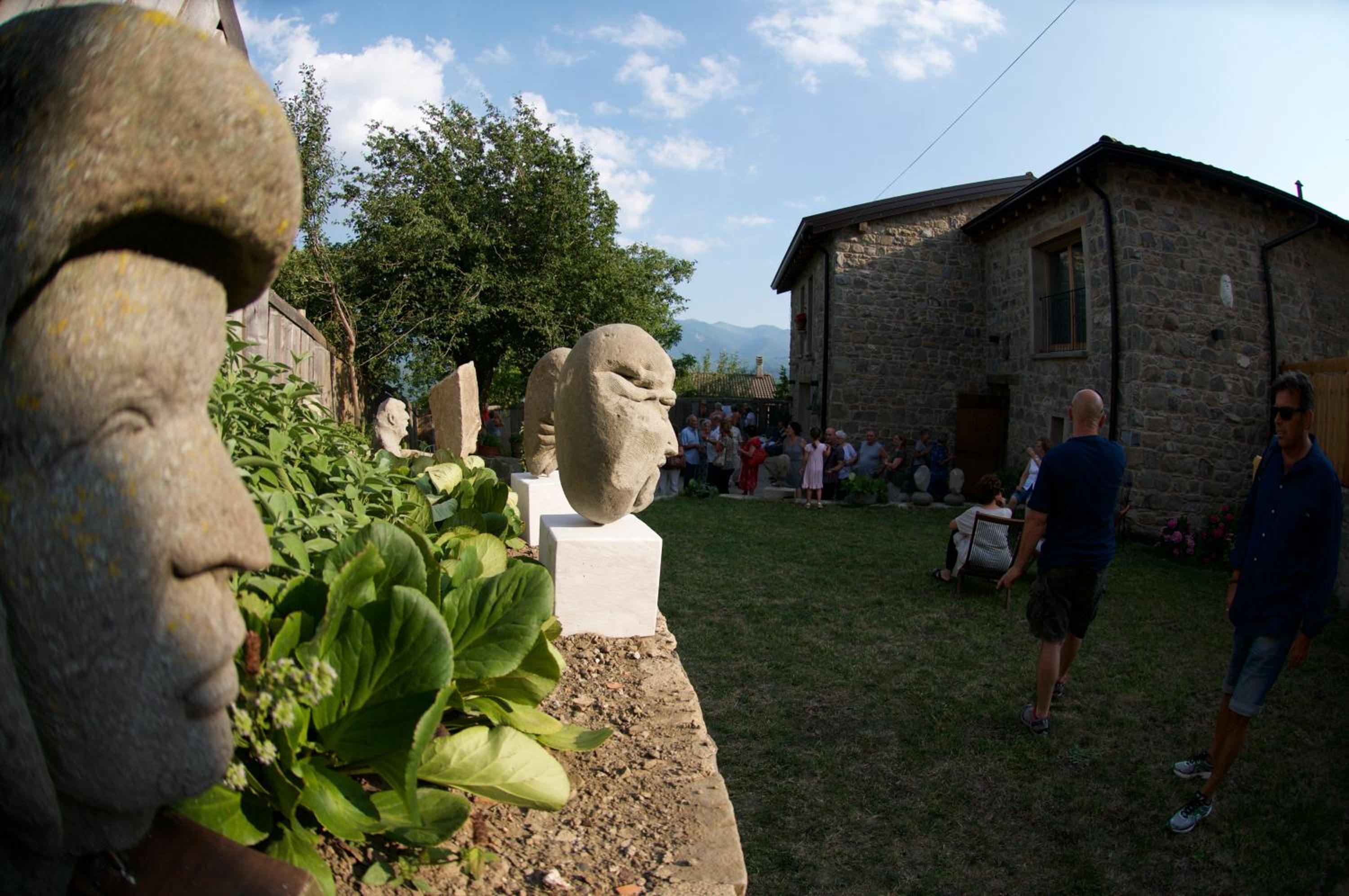 Photo 49