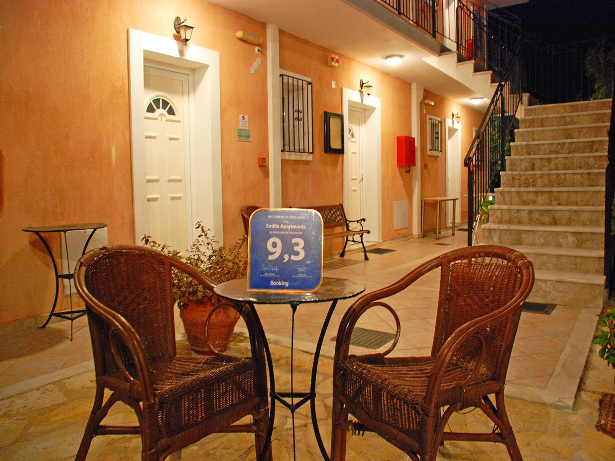 Emilia Apartments