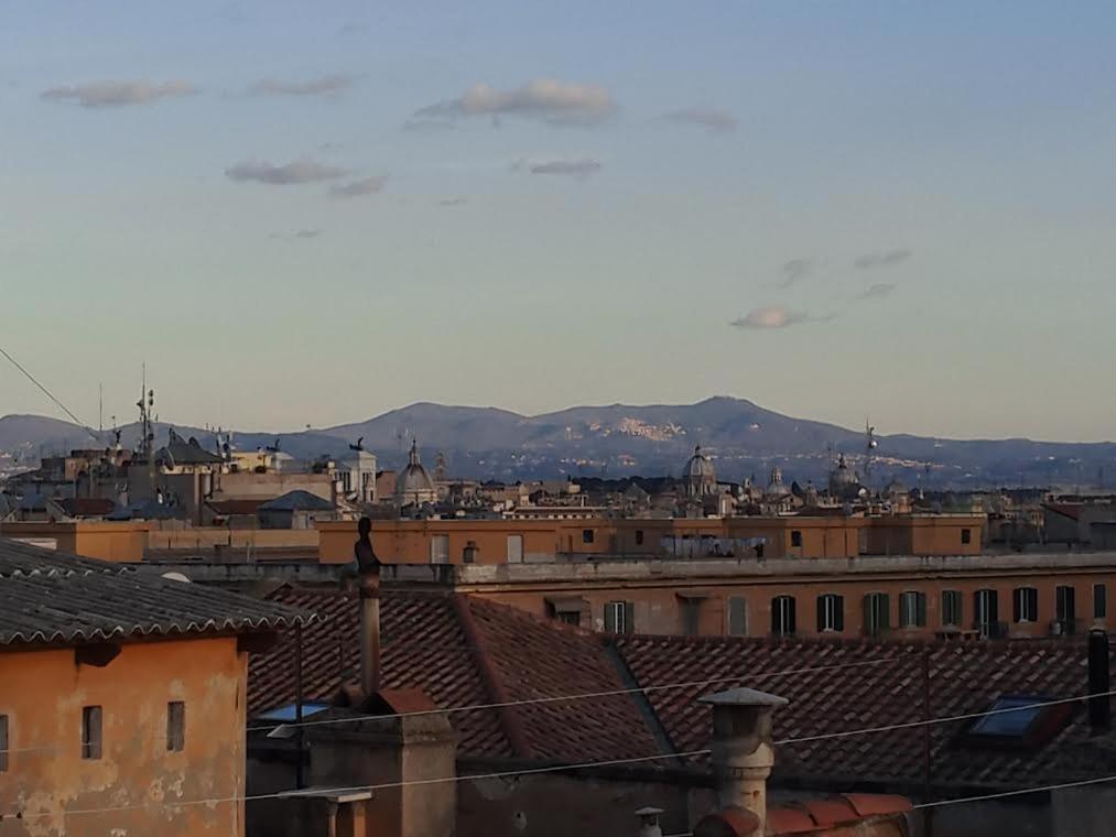 Vatican Apartment en Rome — other