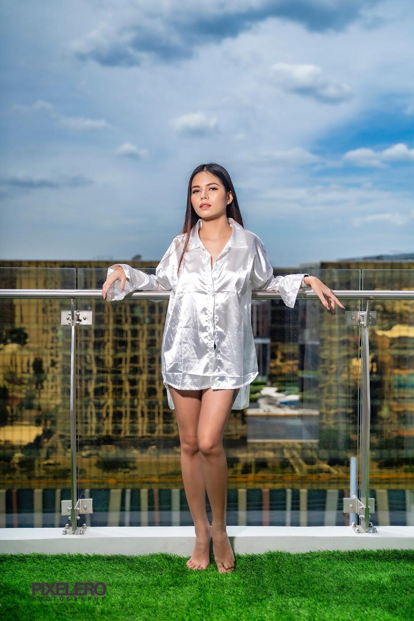 Spacious Elegant Apartment Hotel near City of Dreams, Airport, MOA, Okada, Ayala Malls, and Solaire Casino with free 5 pool access