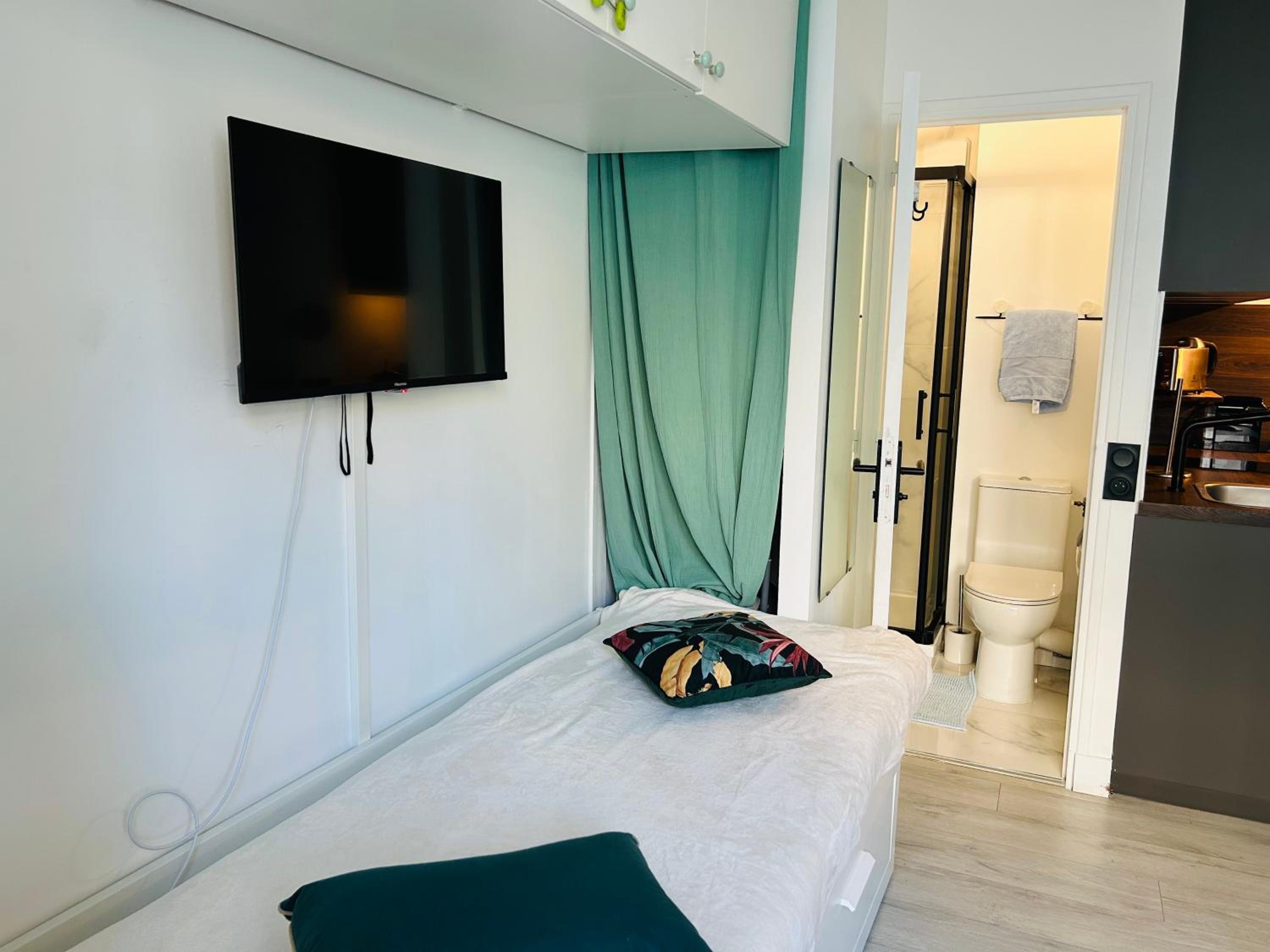 Le Joli Petit Morny Hypercentre