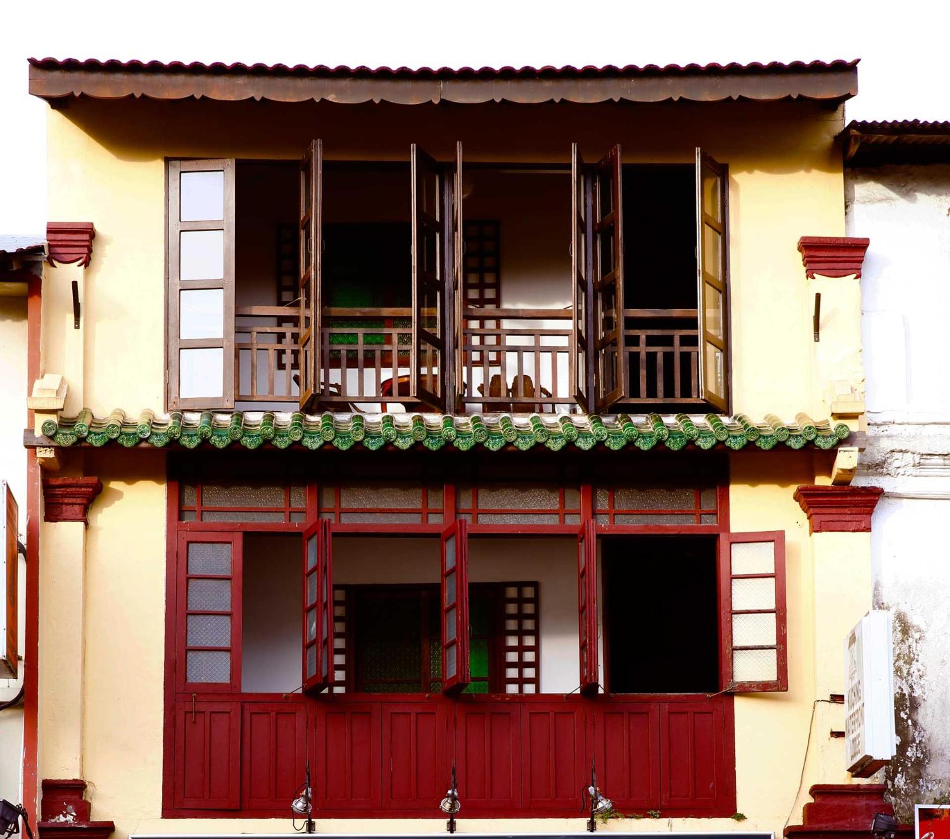 Kuching Waterfront Lodge