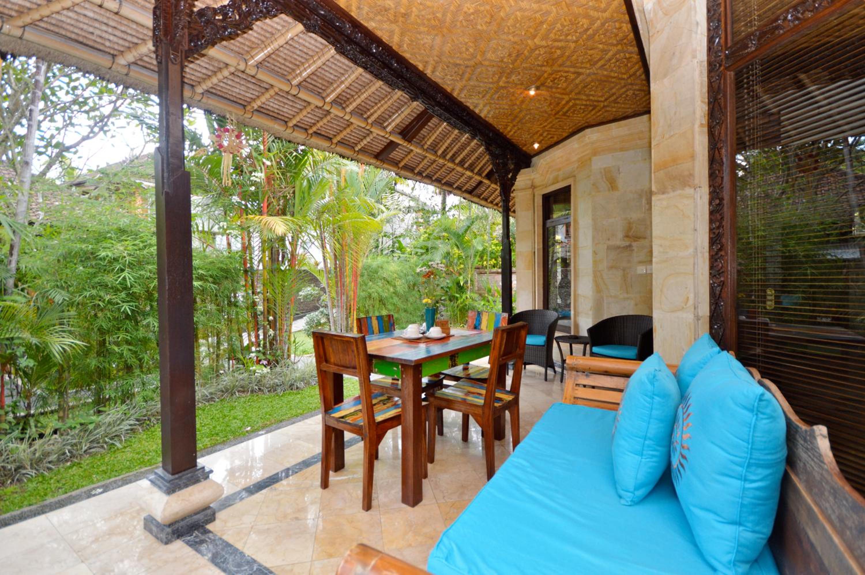 Sama's Cottages and Villas