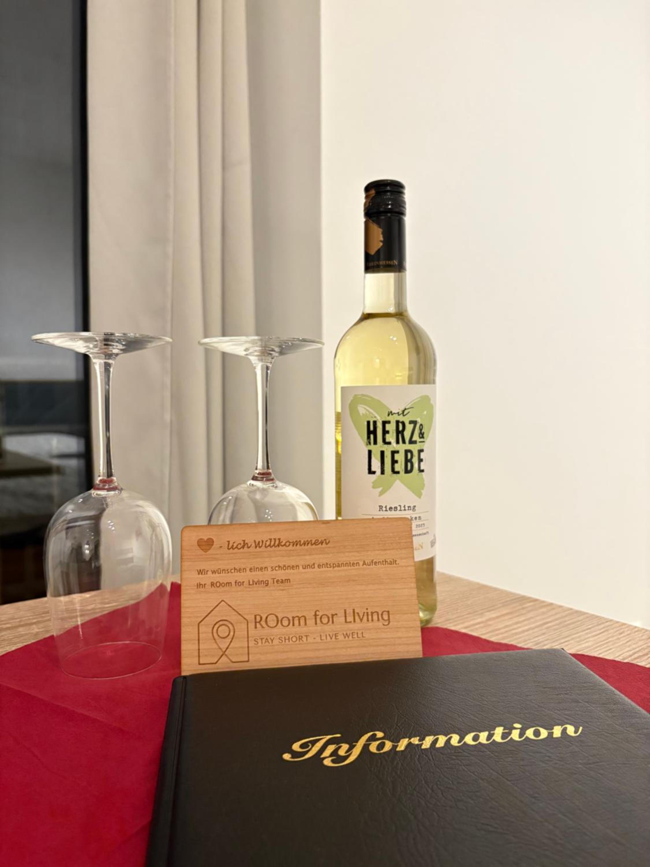 Modernes Serviced Apartment Wohnglück 1